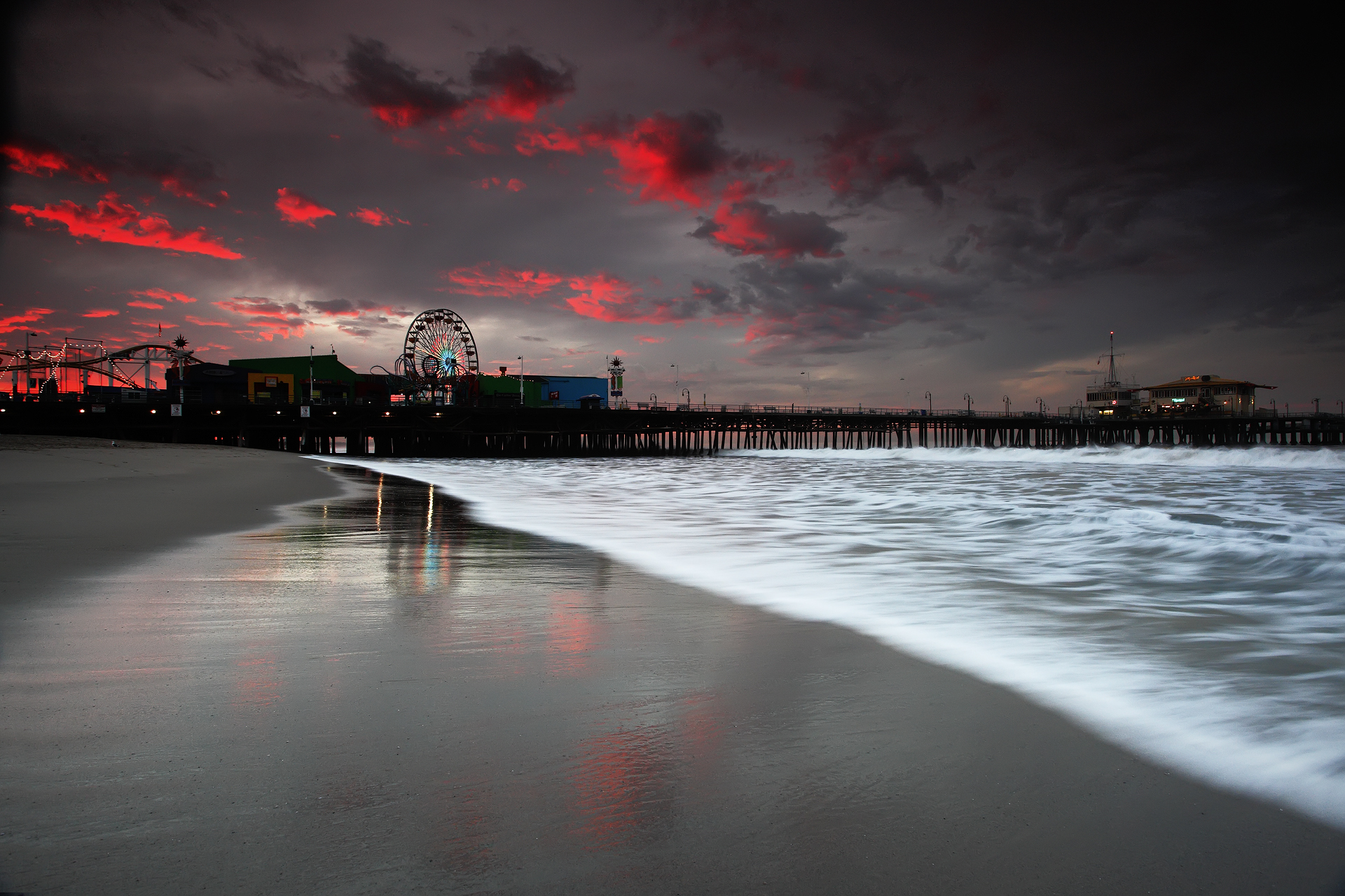 Santa Monica Pier HD Wallpapers