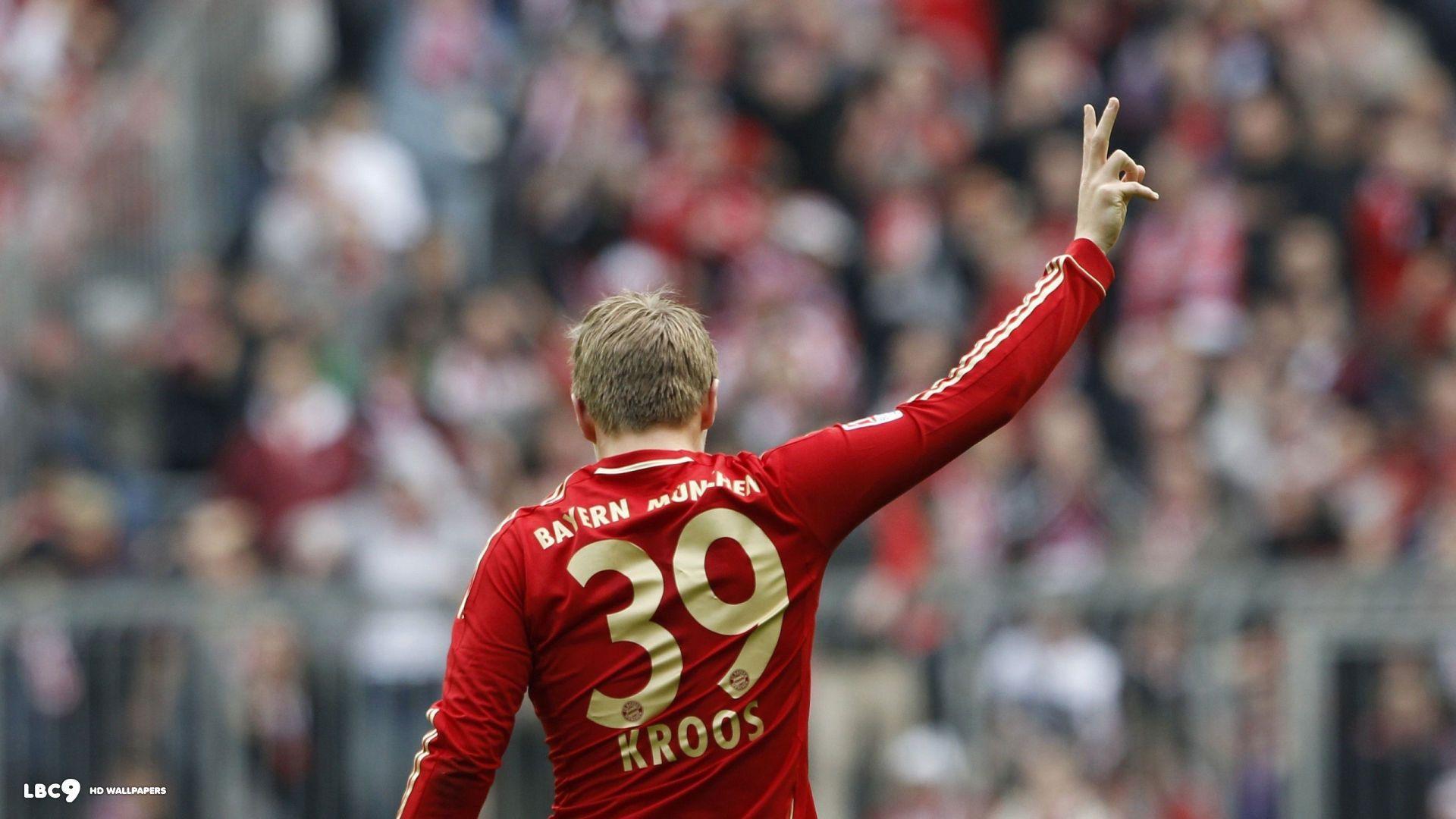 toni kroos wallpapers 1/3