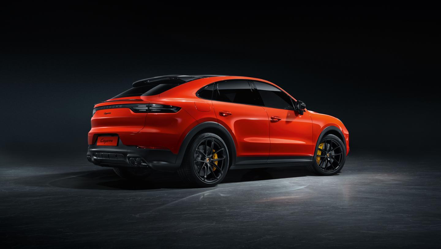 Porsche presents the Cayenne Coupé