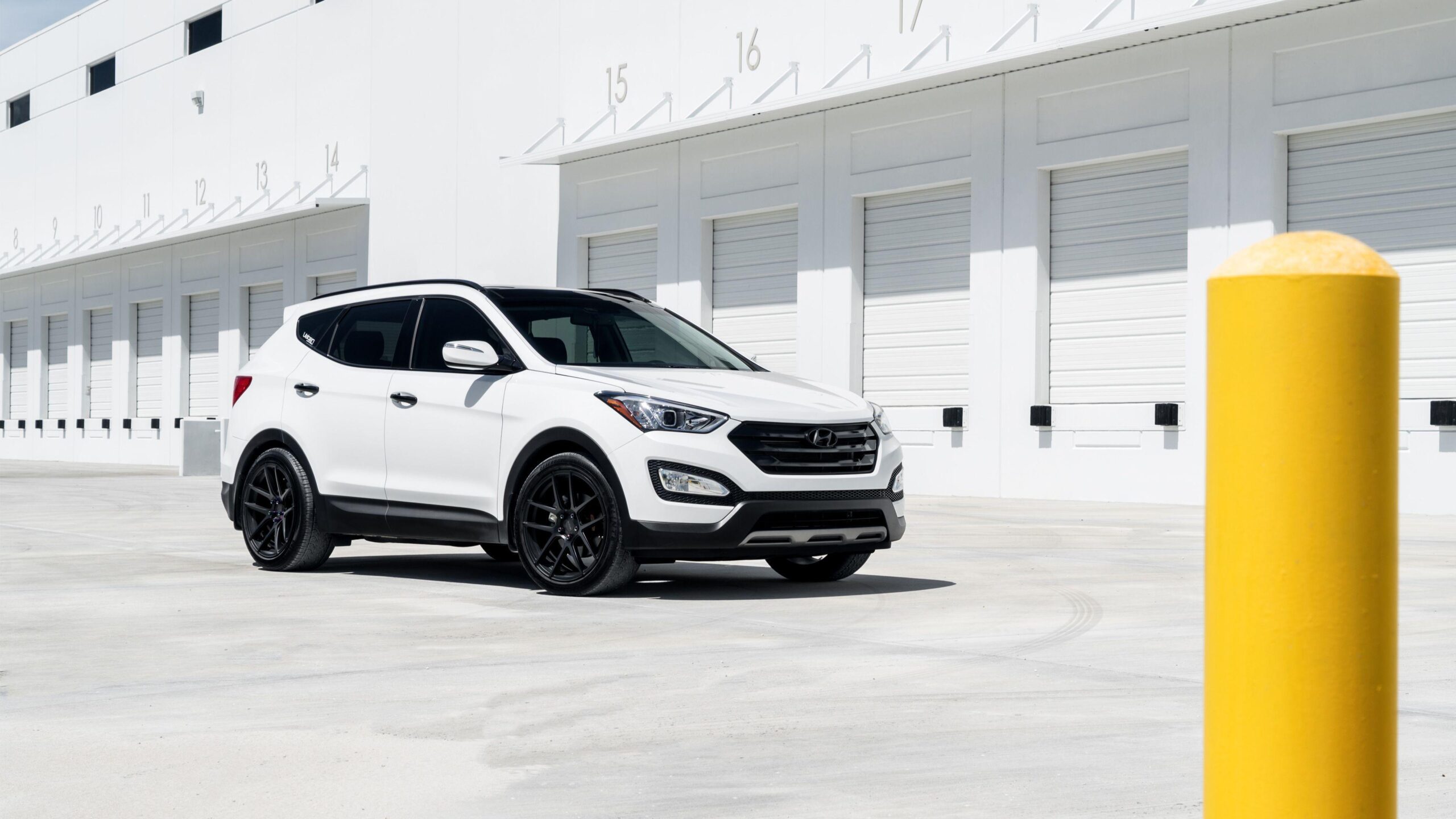 2016 Hyundai Santa Fe Wallpapers