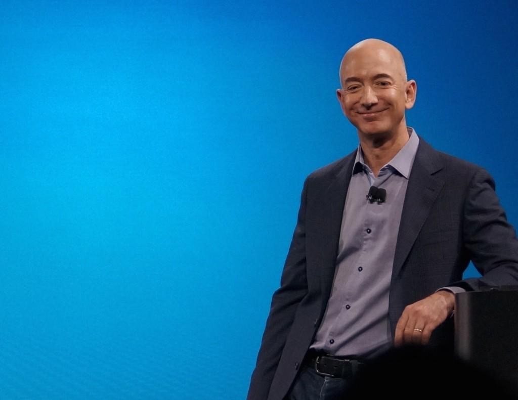 Jeff Bezos unveils $2B ‘Day One Fund’ focusing on homeless families