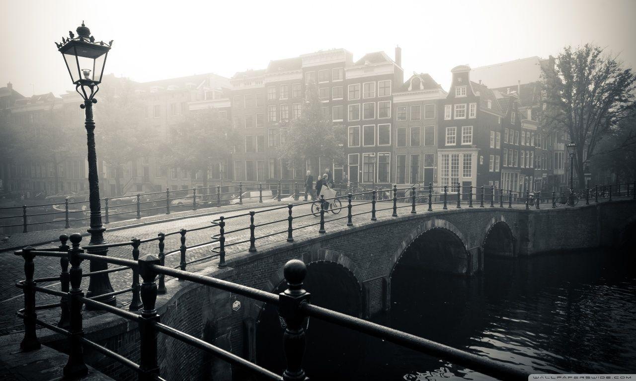 Misty Amsterdam HD desktop wallpapers : Widescreen : High