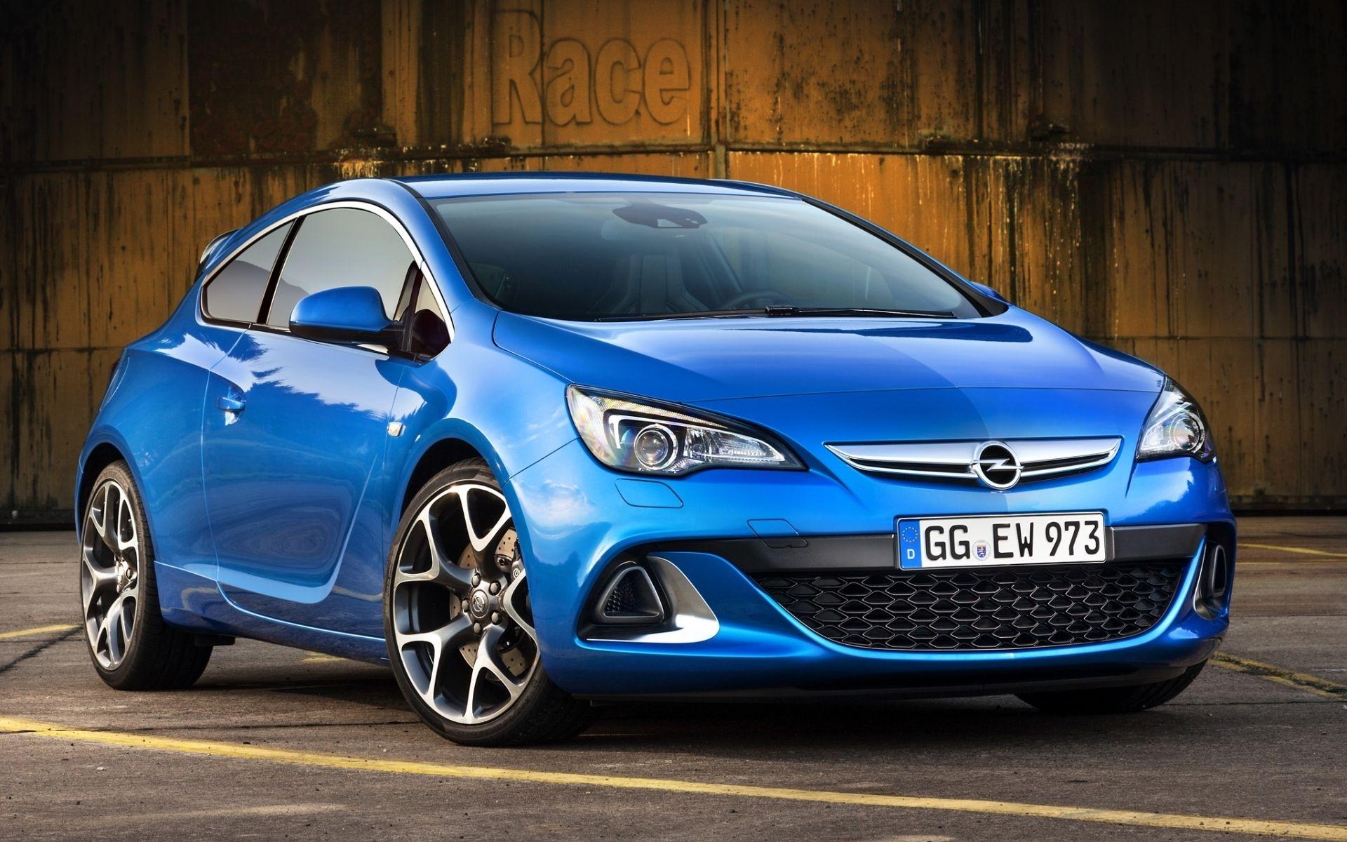 15 Opel Astra HD Wallpapers