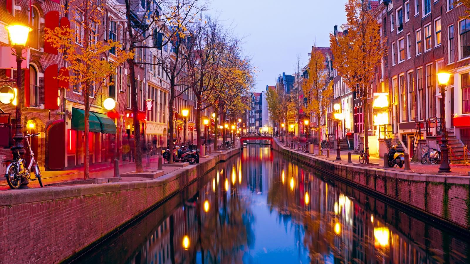 Amsterdam’s Red Light District Tour