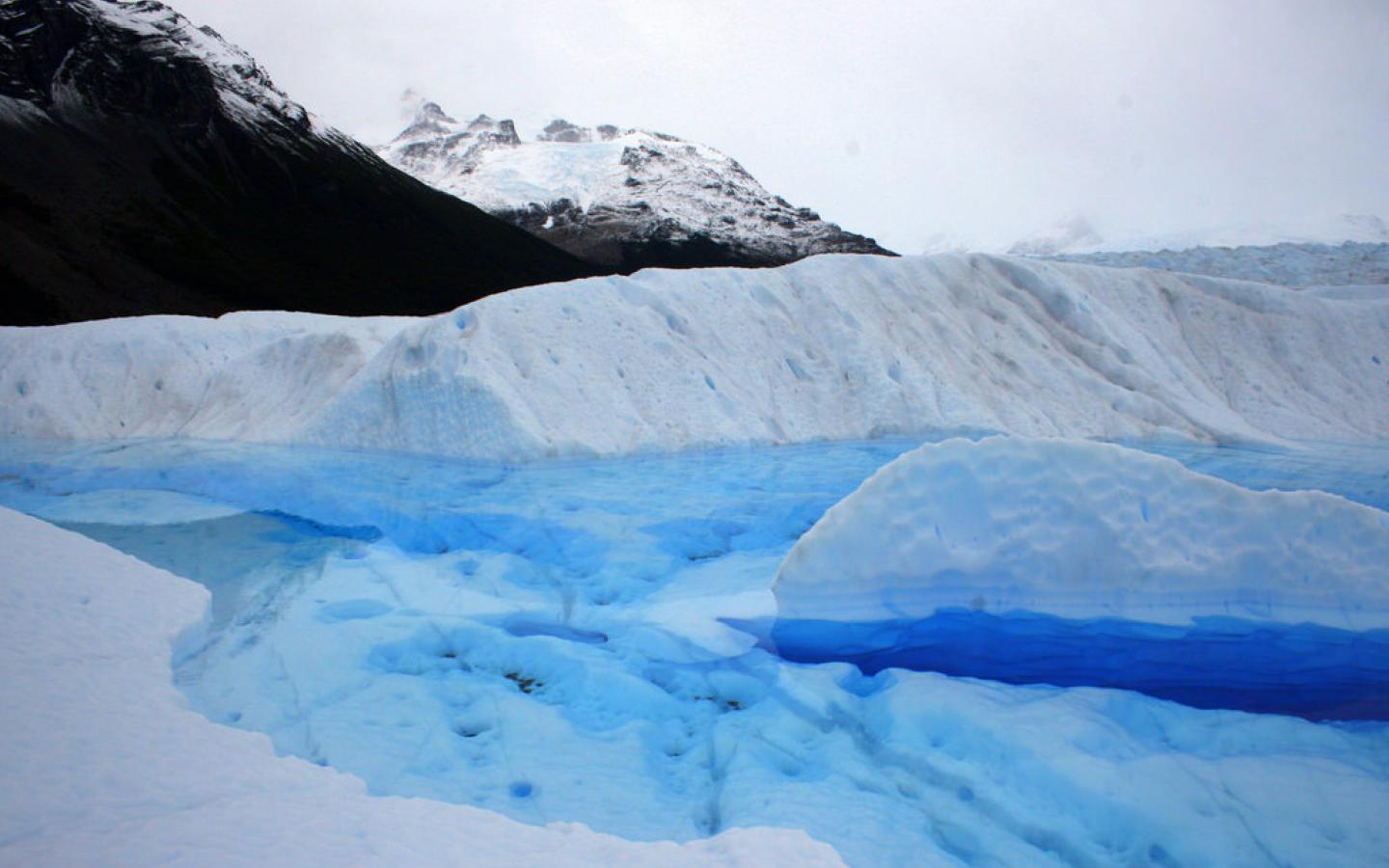 Perito Moreno Glacier Thinking Nice Wallpaper.