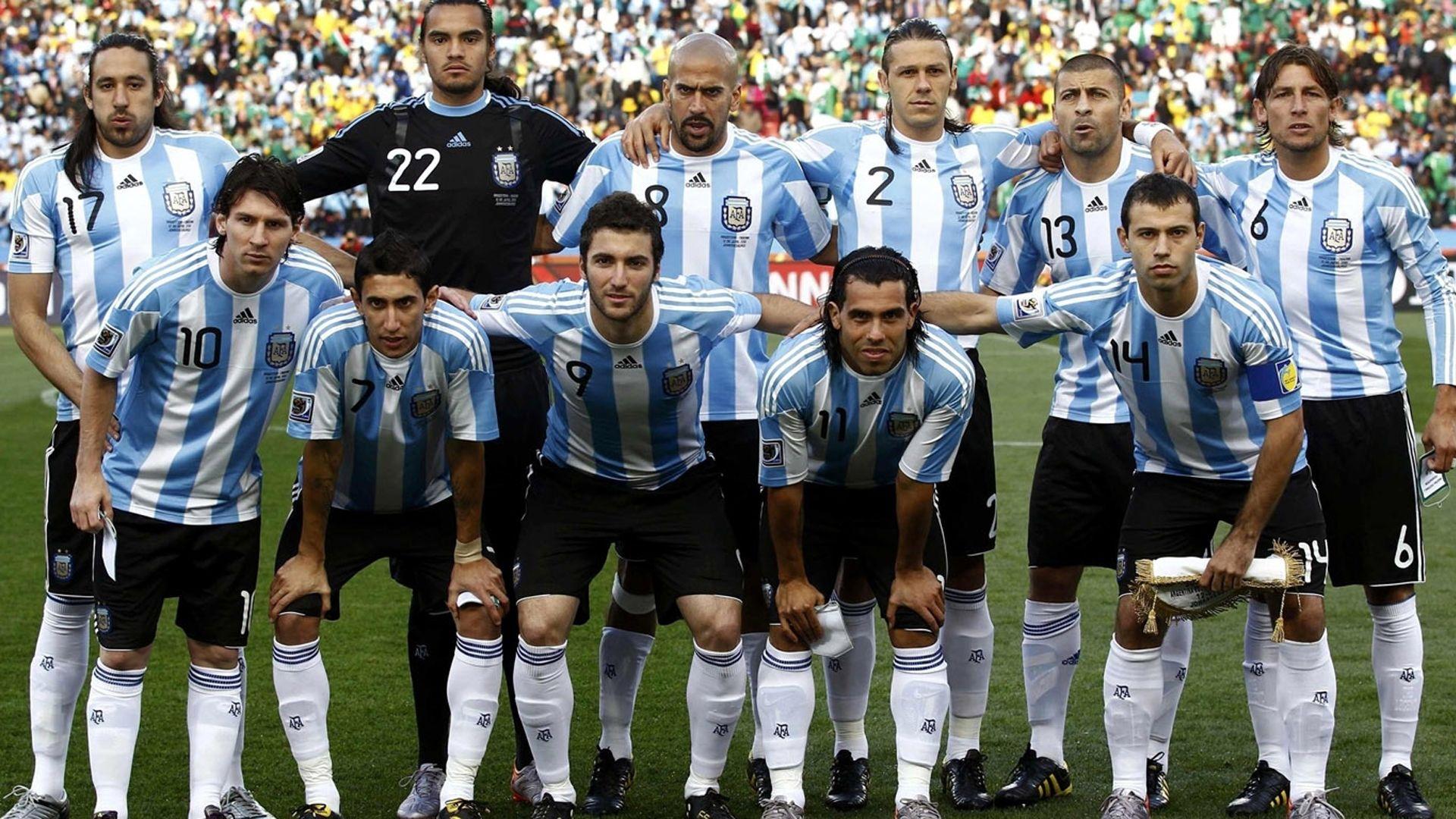 Estos jugadores son del equipo nacional de fútbol de Argentina