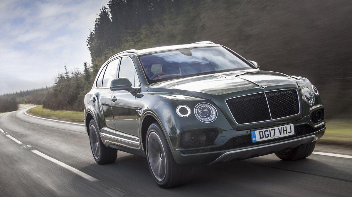 Bentley Bentayga getting plug