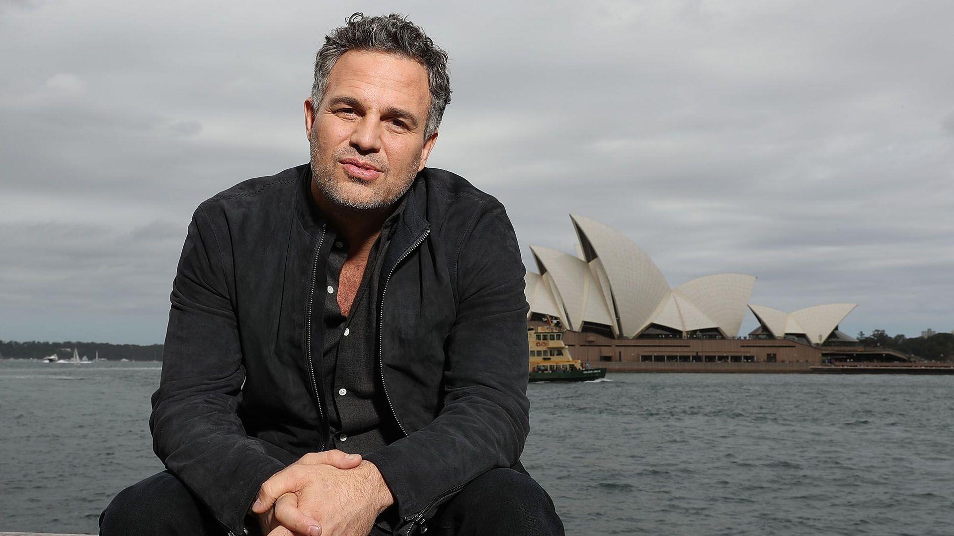 Mark Ruffalo New Best Image And 1080p Full HD Wallpapers