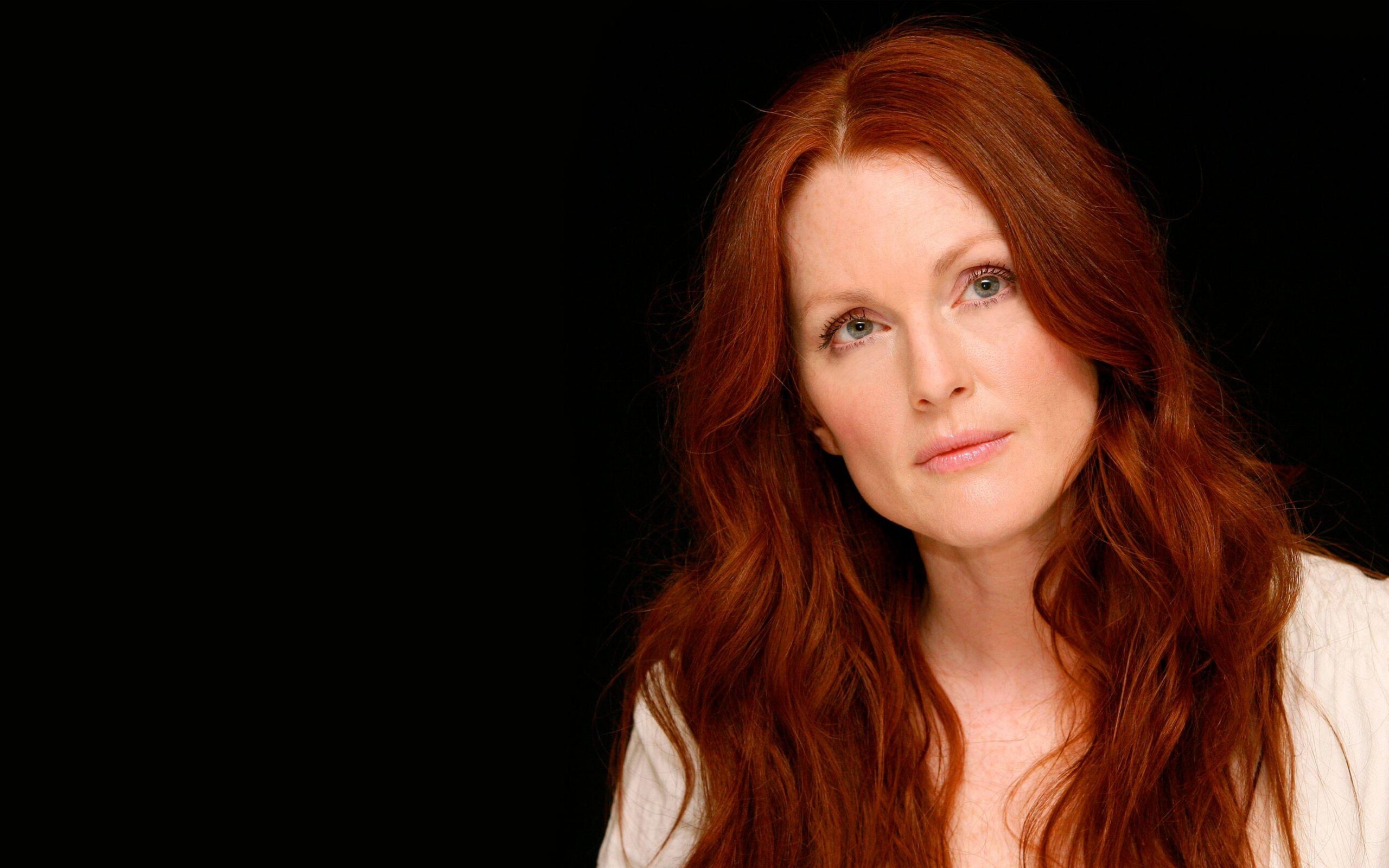 Julianne Moore Widescreen Wallpapers 56859