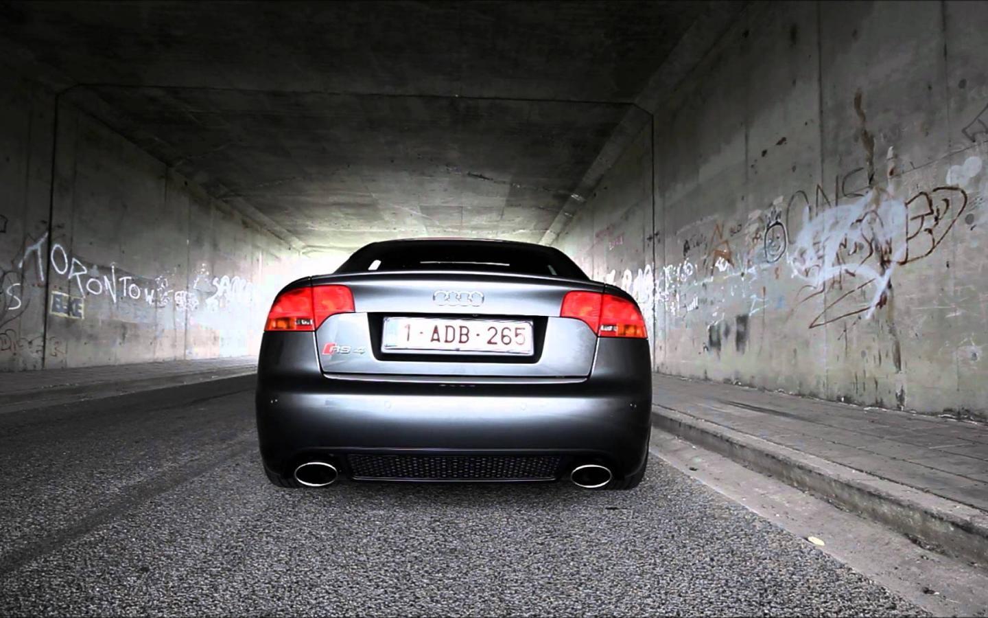 Audi RS4 Wallpapers HD 2