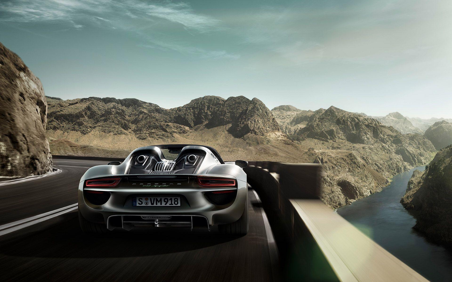 Stunning 2015 Porsche 918 Spyder Wallpapers 46929