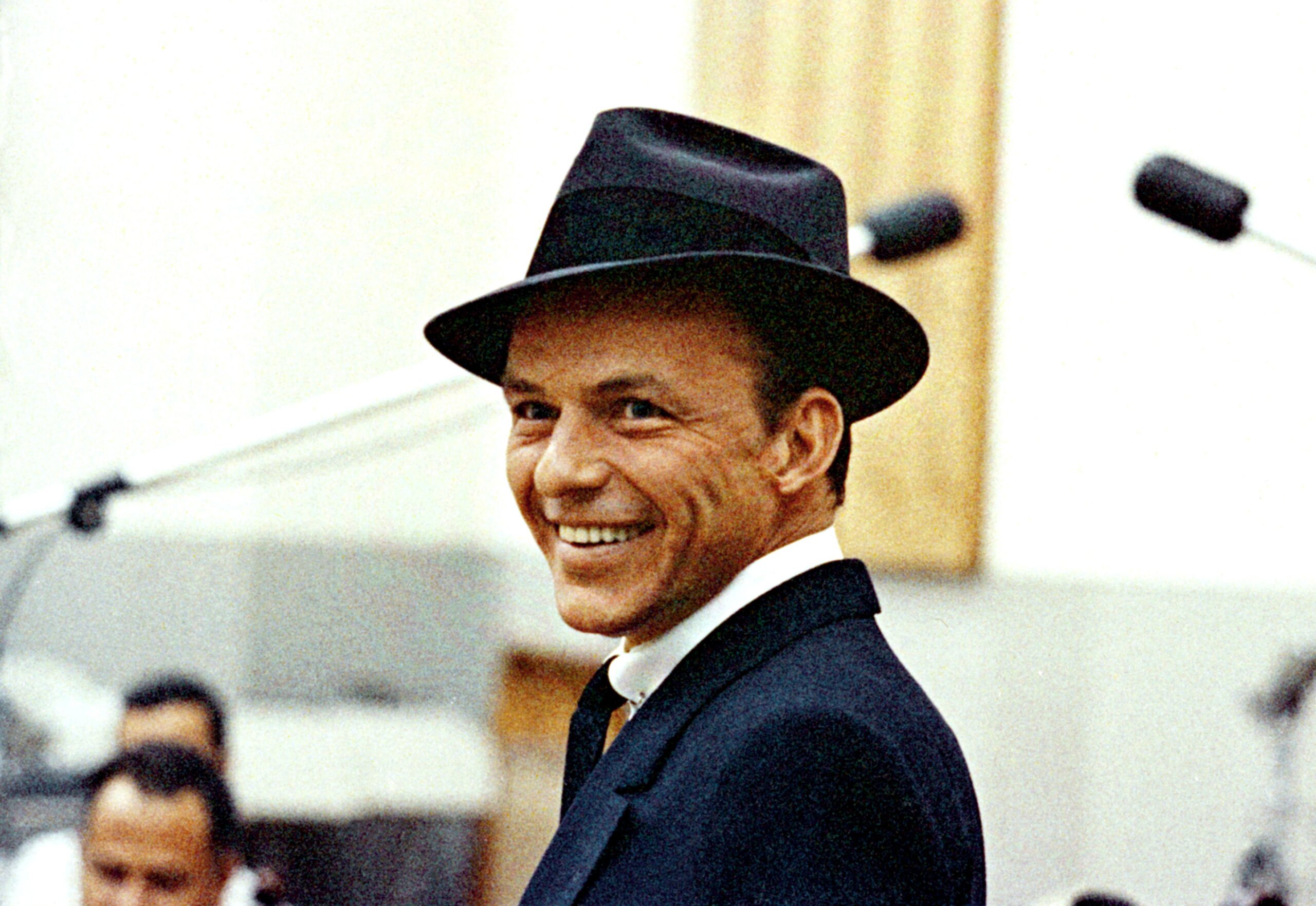 Frank Sinatra Wallpapers Image Photos Pictures Backgrounds