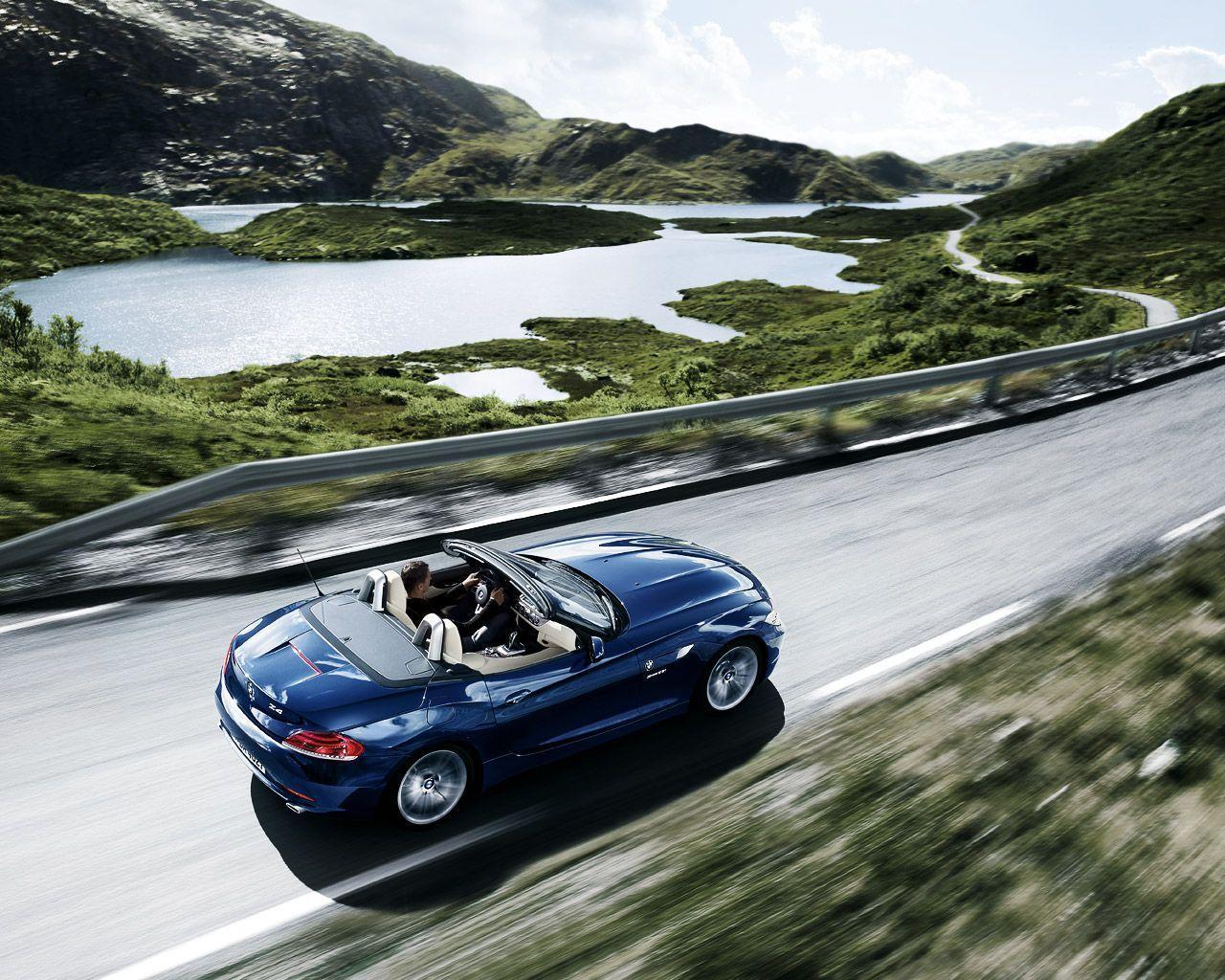 THE most amazing 2009 BMW Z4 wallpapers