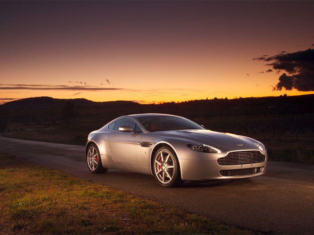 Lovely Aston Martin V8 Vantage HQ Pics