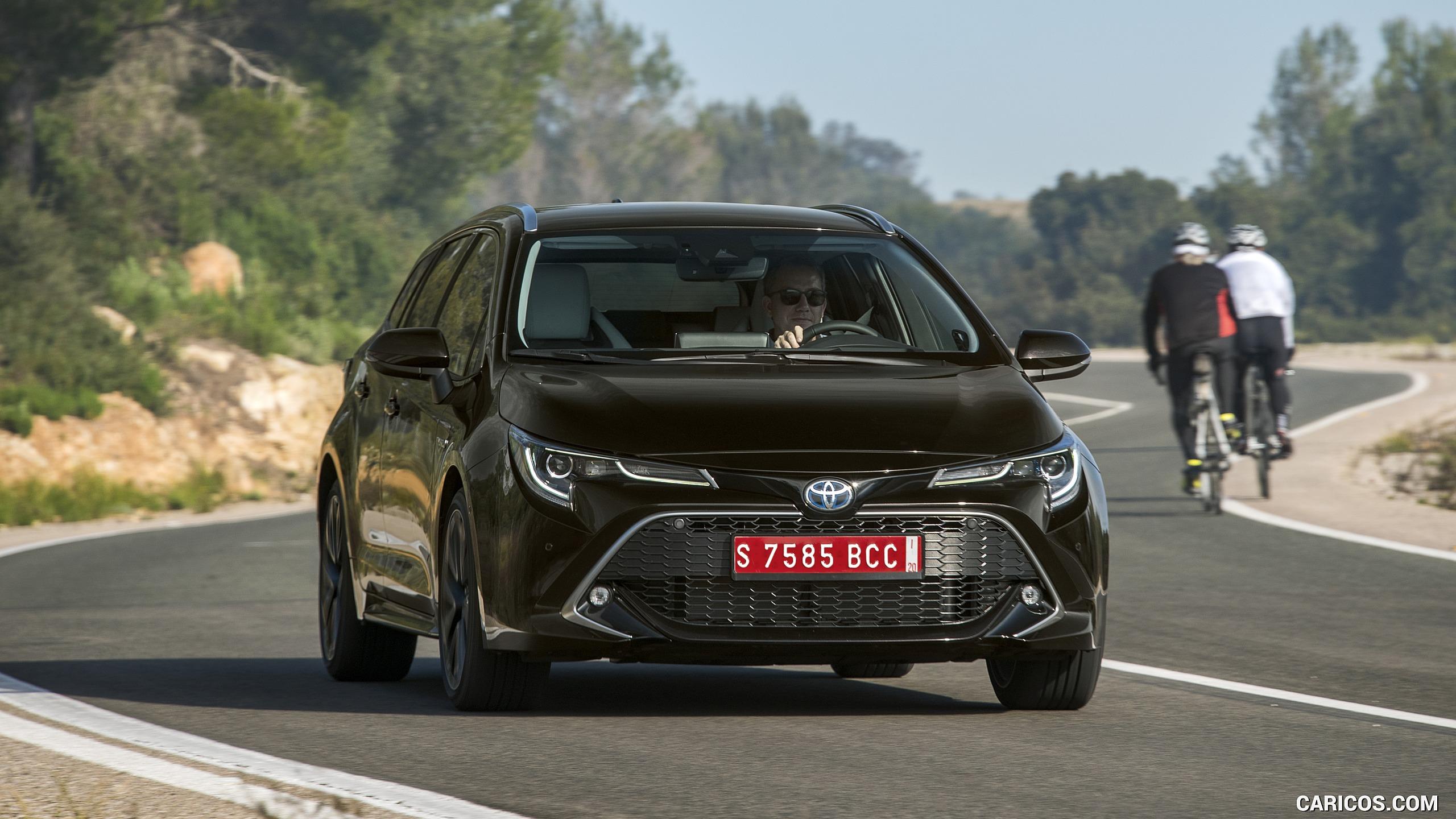 2019 Toyota Corolla Touring Sports 2.0L Brown