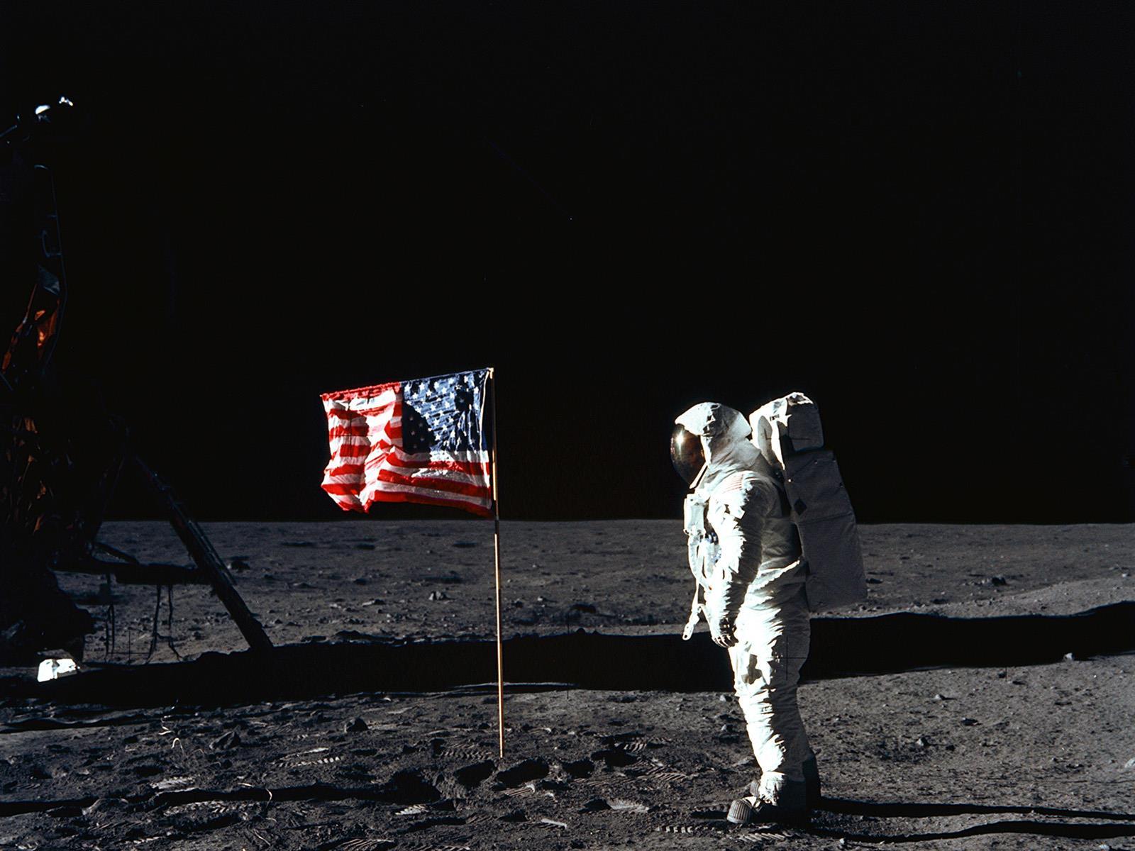 Neil Armstrong Wallpapers 14