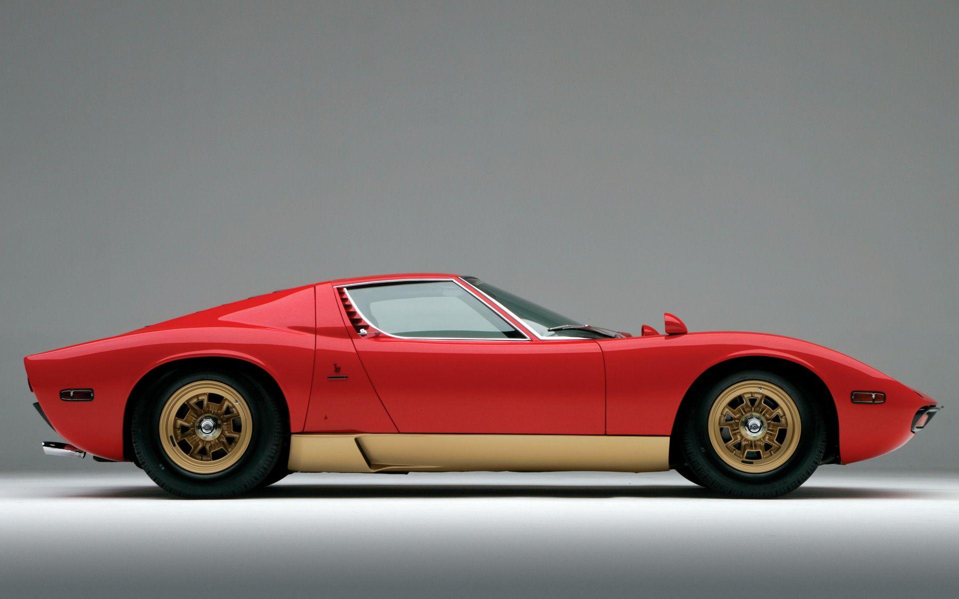 Lamborghini Miura SV