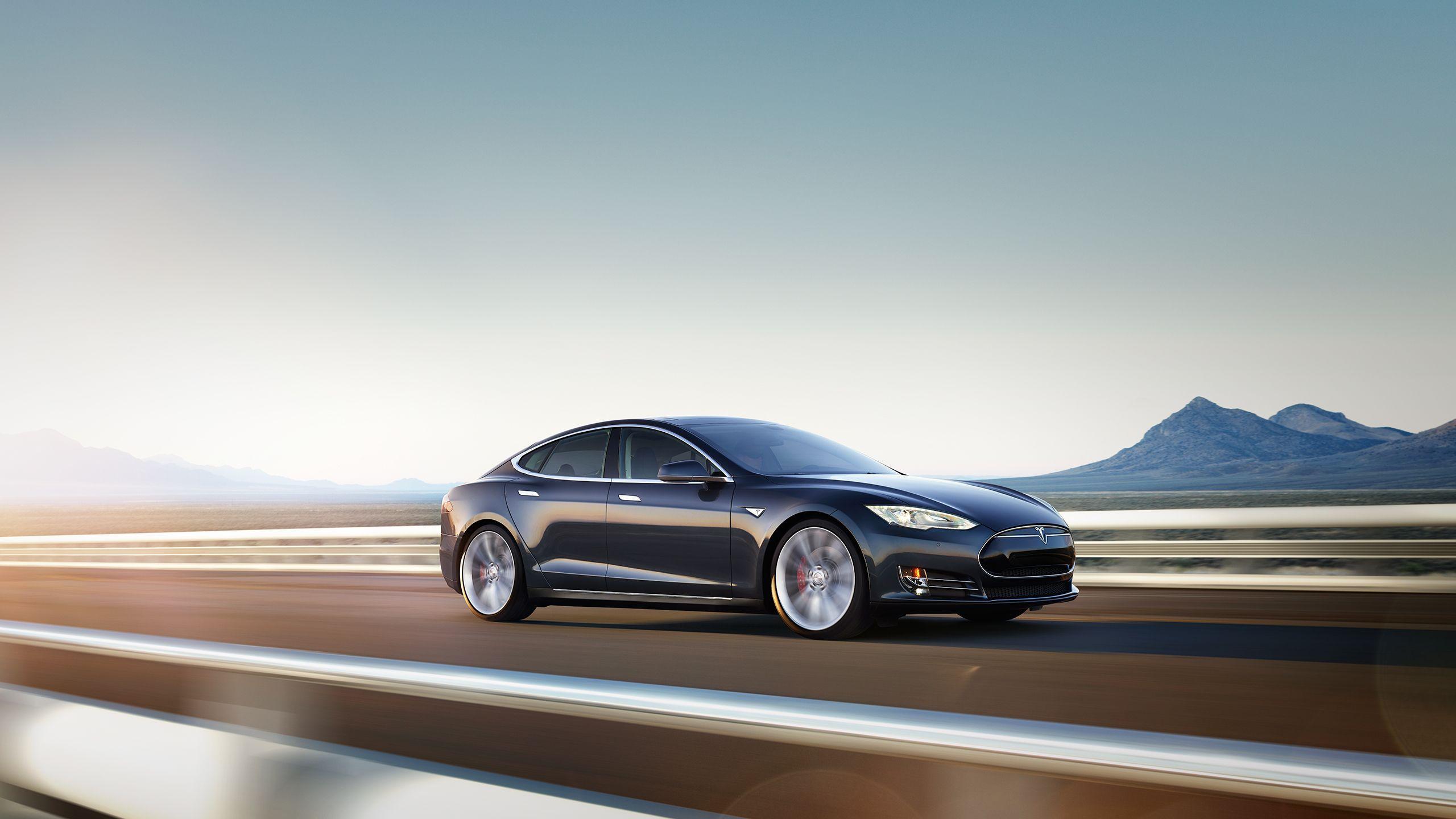 Wallpapers Wednesday: Tesla Model S