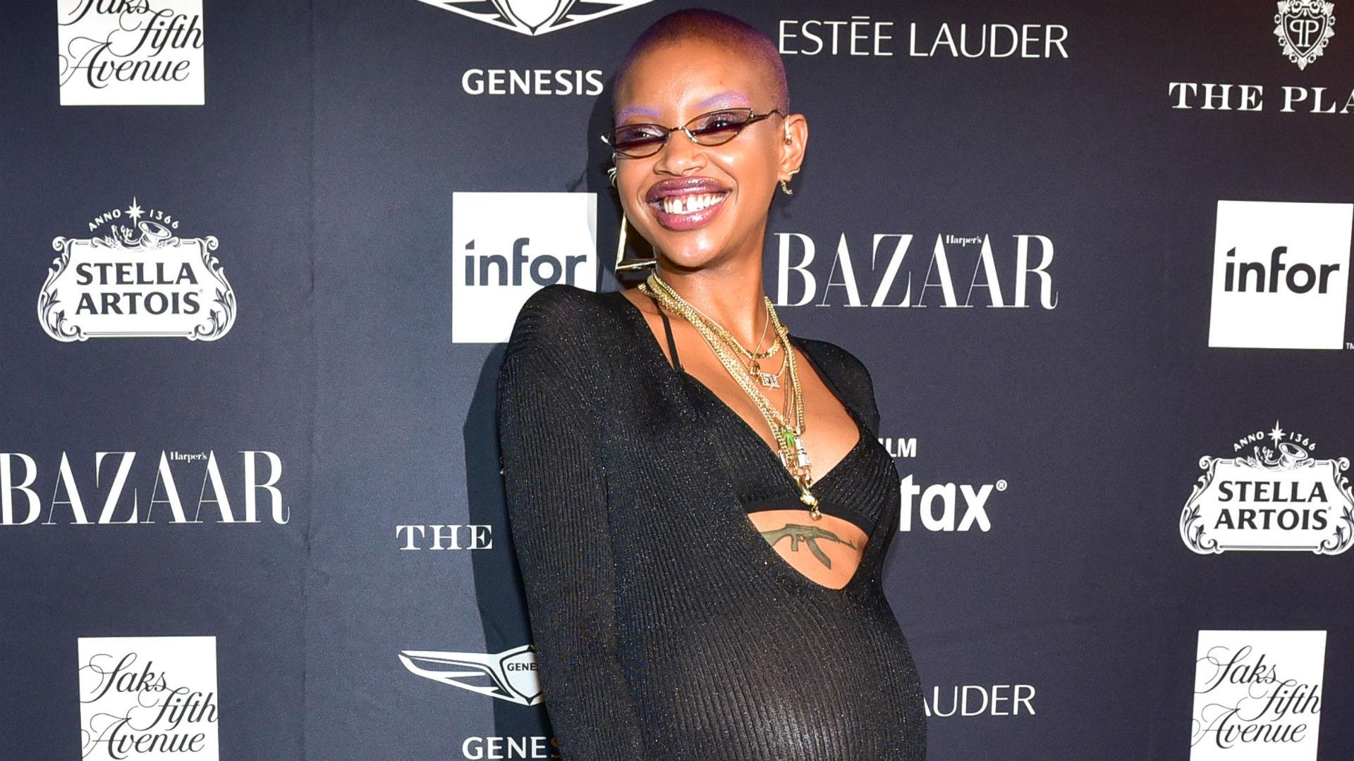 Slick Woods: La modelo que entró en trabajo de parto en la pasarela