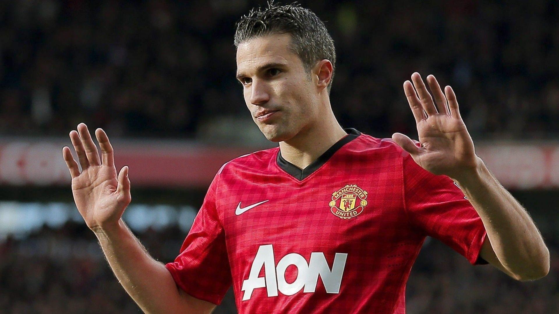 Download Van Persie Pictures