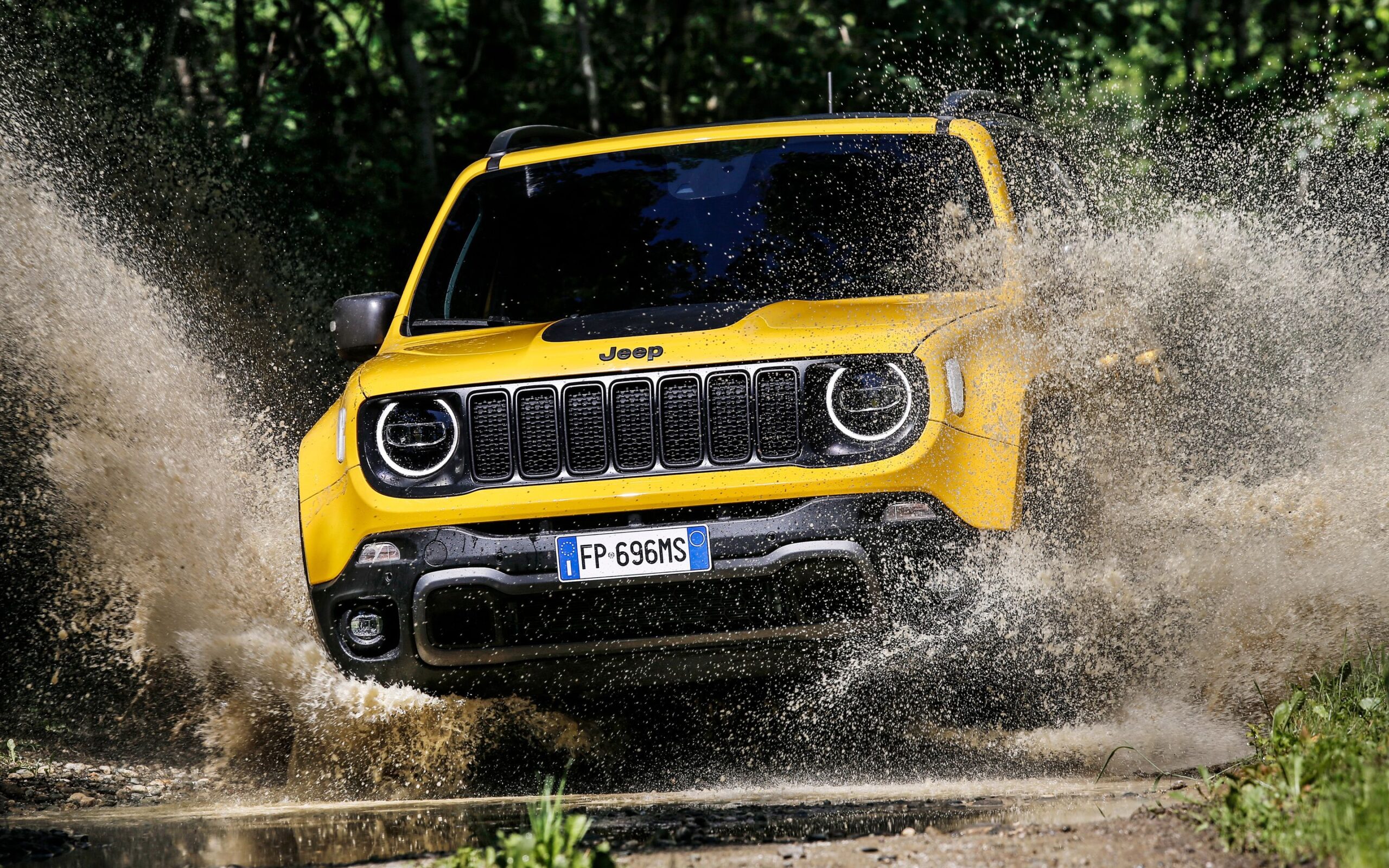 Jeep Renegade Trailhawk 2018 Macbook Pro Retina HD 4k