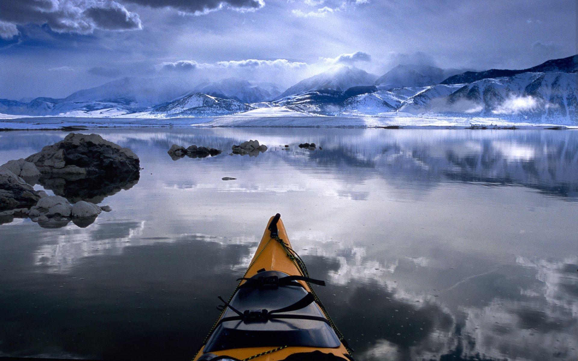 Canoe in Cold Alaska Wallpapers and Photo