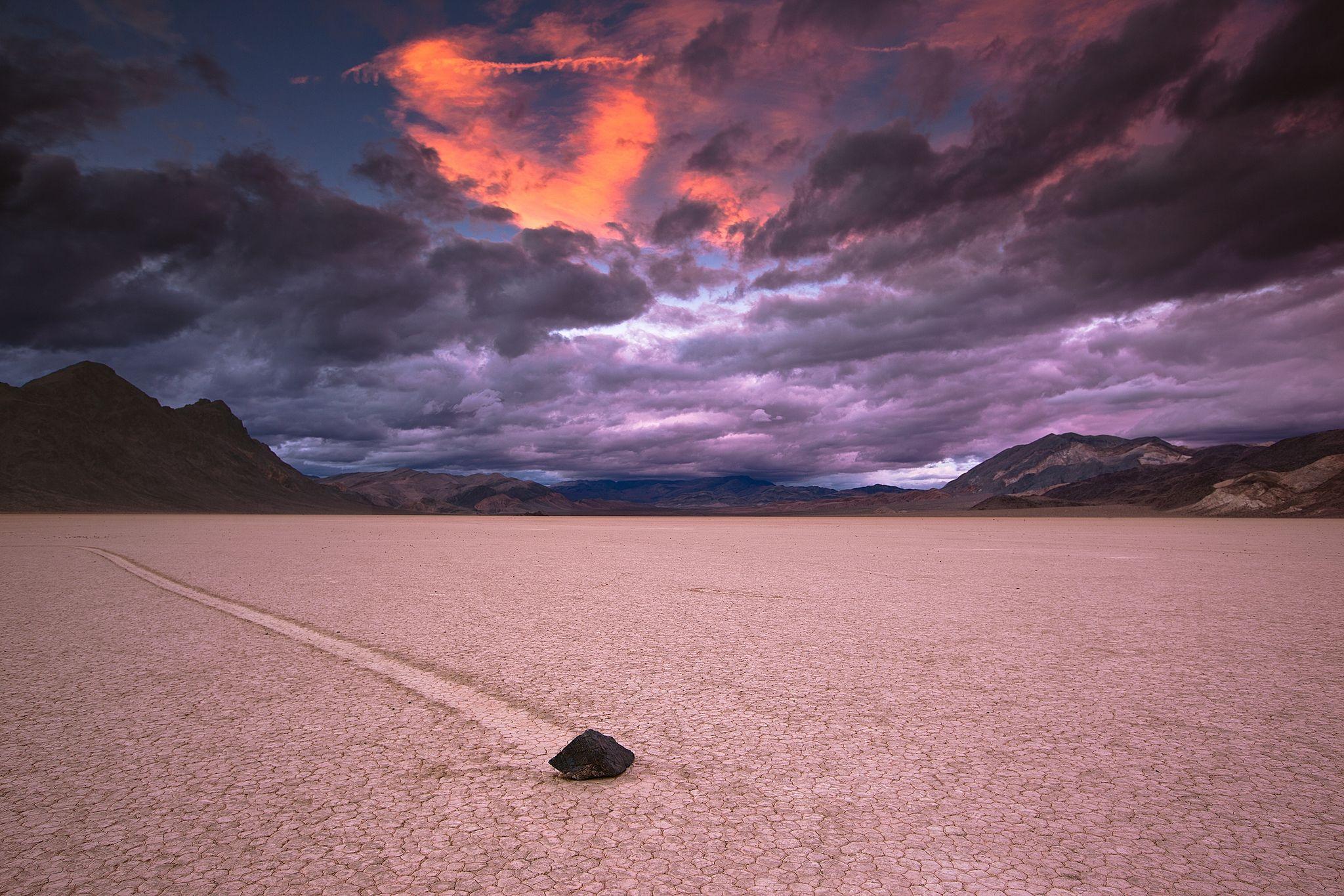 Wallpapers clouds, mountains, solonchaks, Death Valley, National