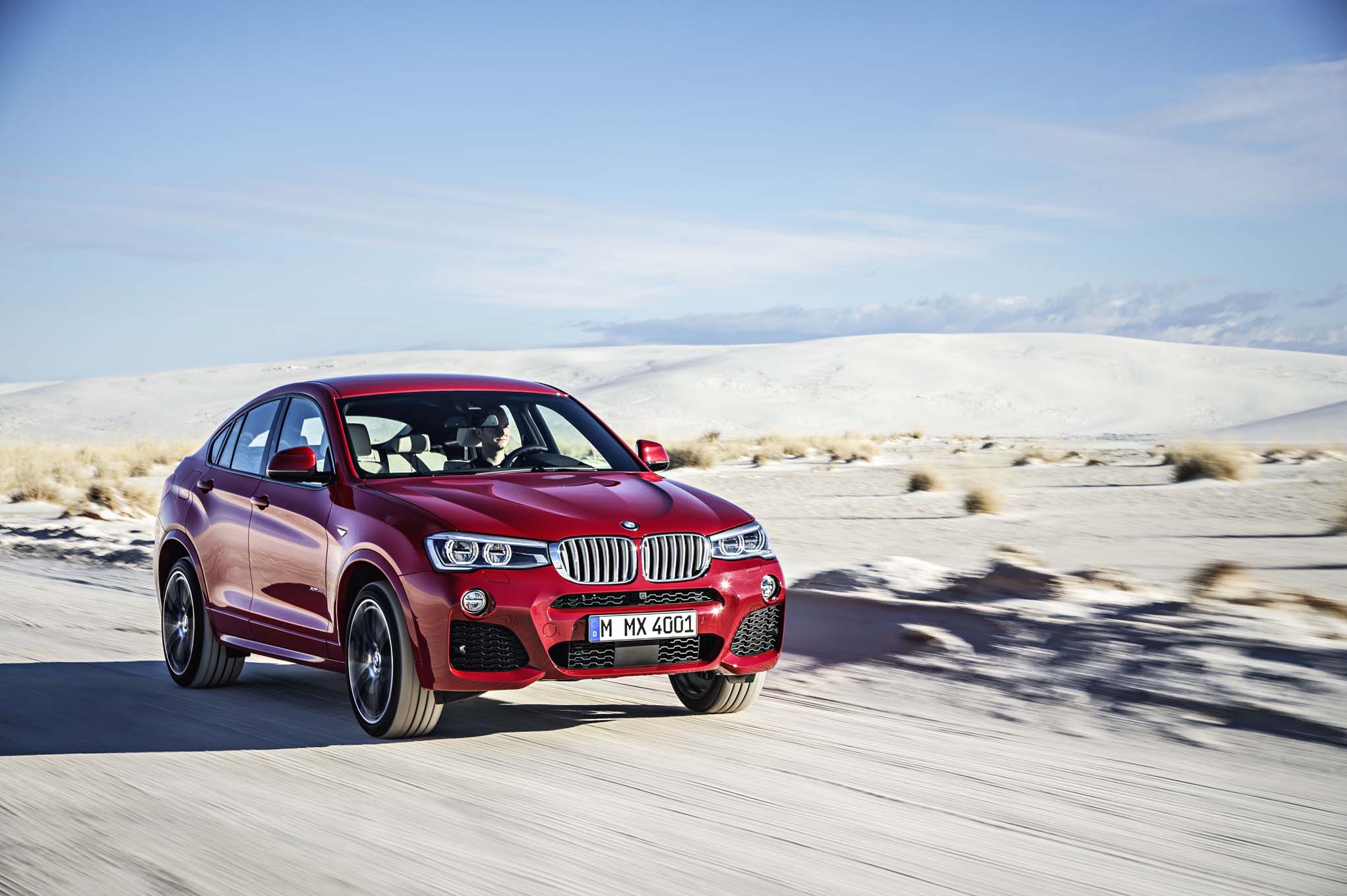 2015 BMW X4 First Look