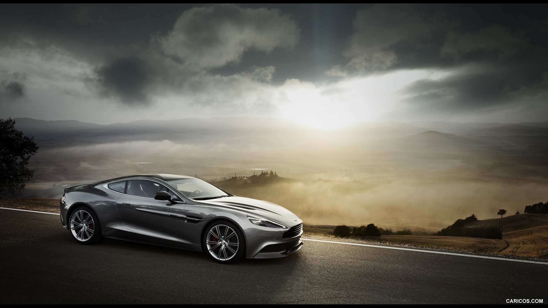 Aston Martin Vanquish Wallpapers