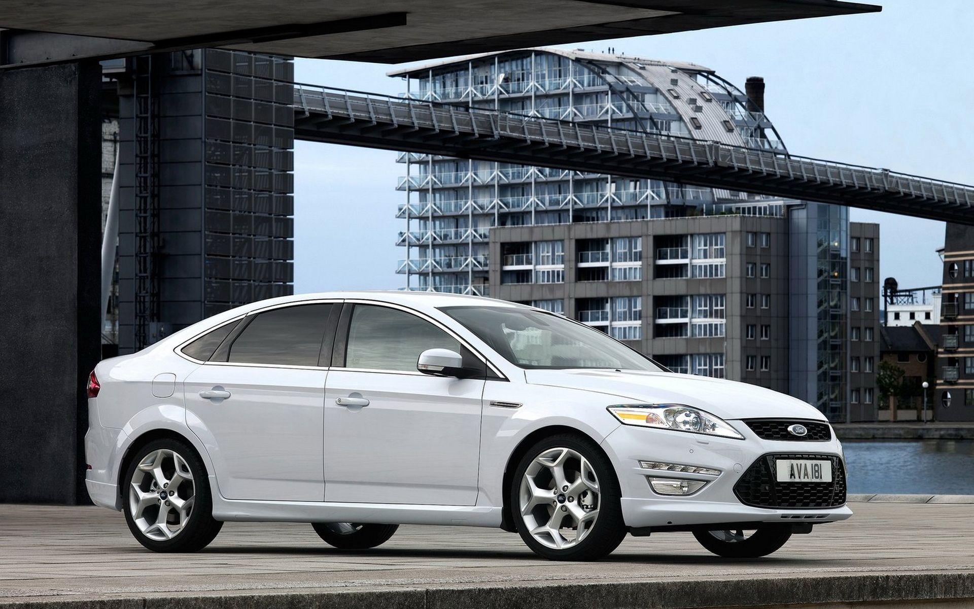 Ford Mondeo 2017 HD Wallpapers