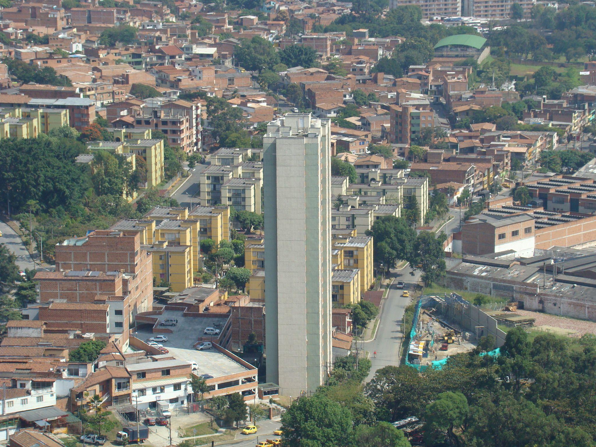 File:Arquitectura de Medellín, Antioquia, Colombia