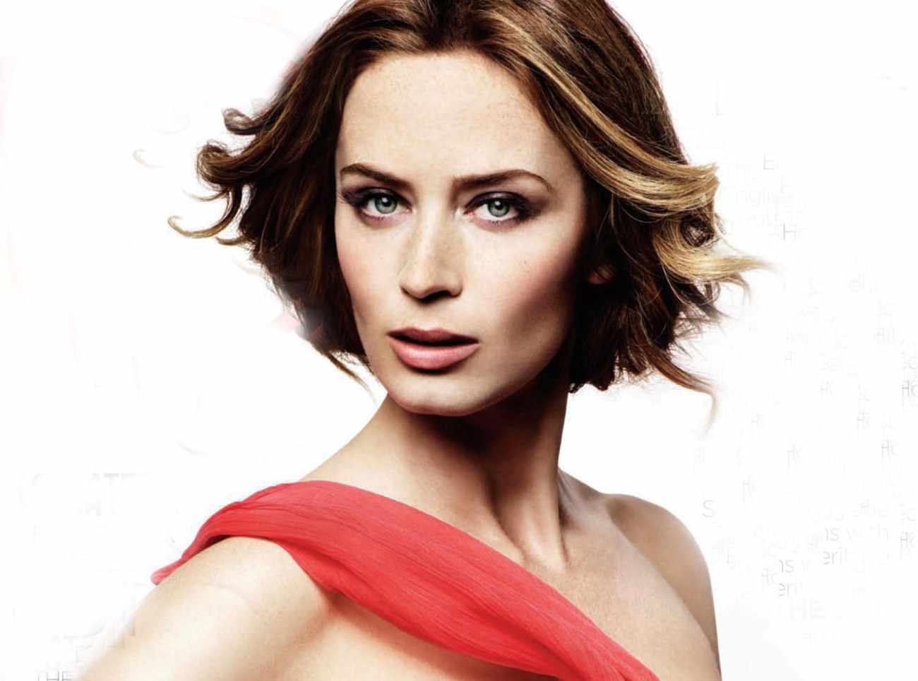 Emily Blunt Wallpapers