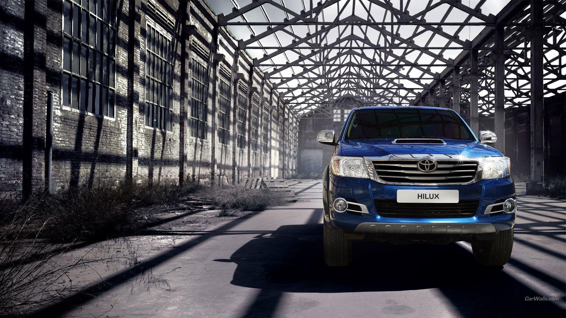 9 2014 Toyota Hilux Invincible HD Wallpapers