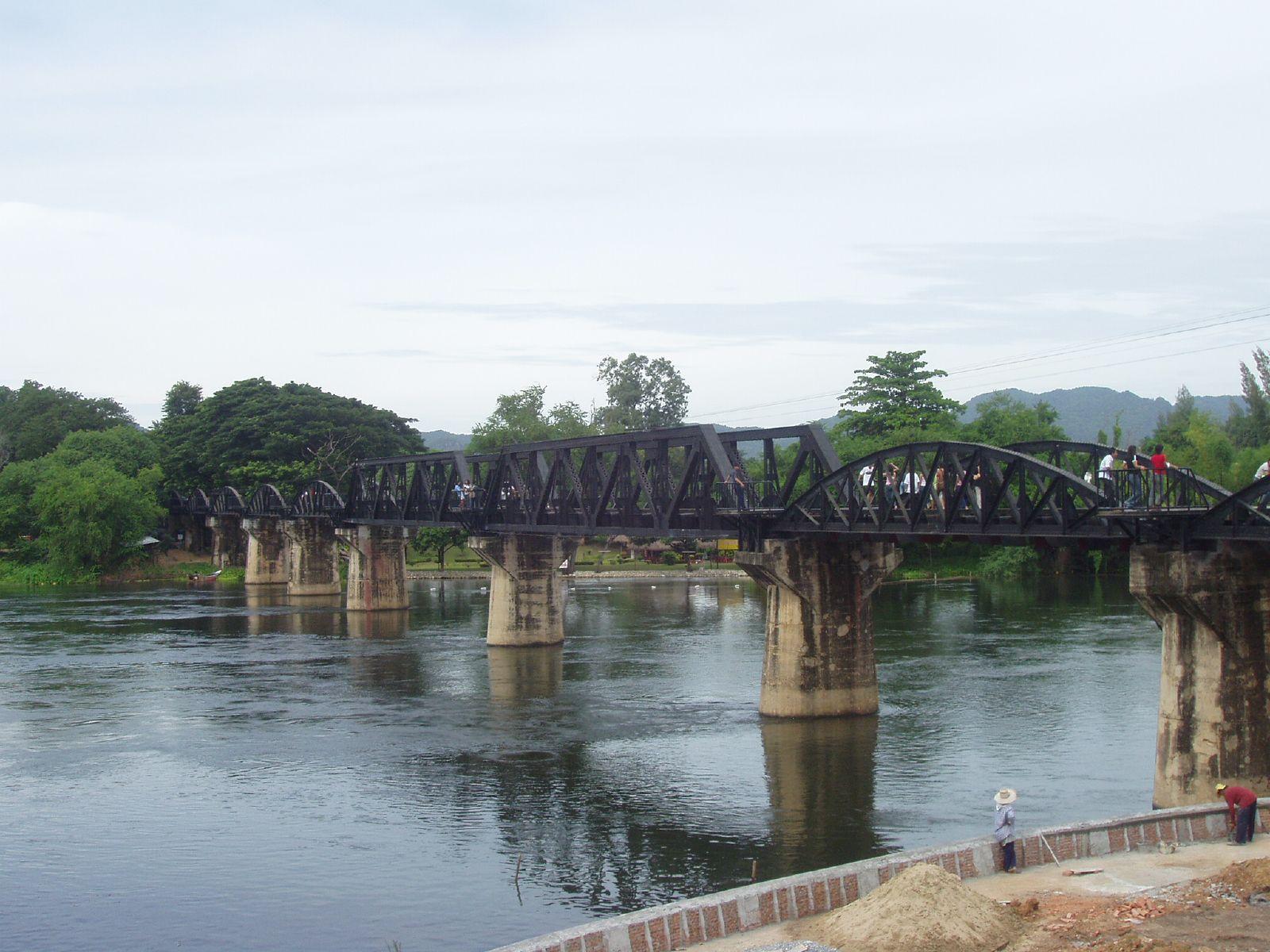 File:Famous Bridge Over River Kwai