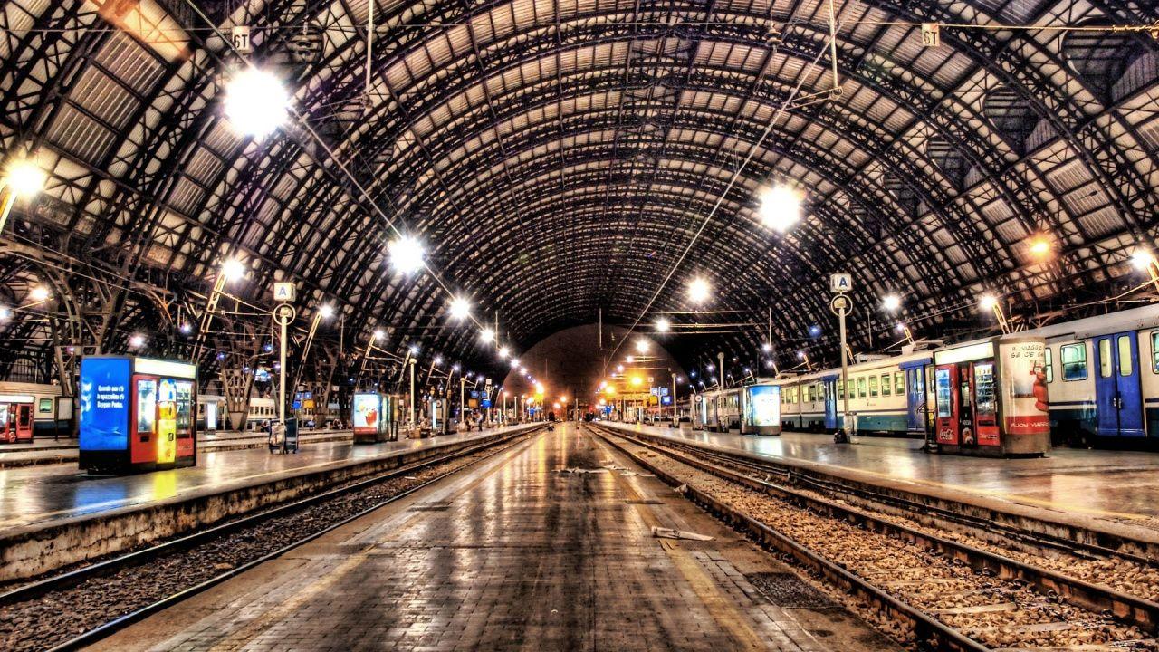 Download Wallpapers Railway Platform, Public Transport