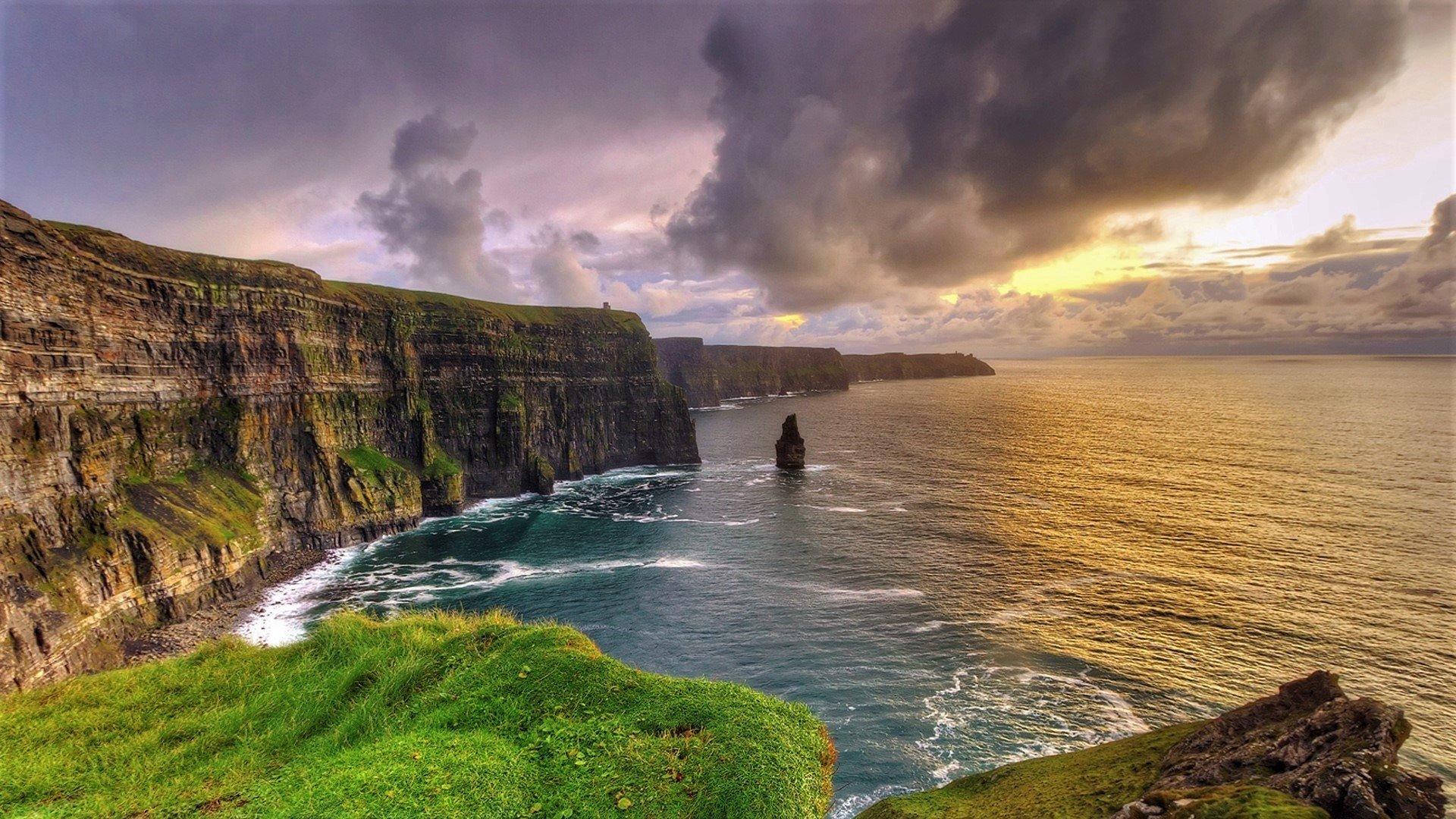 Cliffs of Moher in Ireland HD Wallpapers