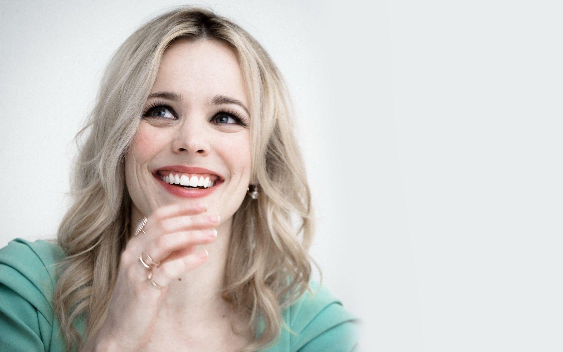 28 Beautiful HD Rachel Mcadams Wallpapers