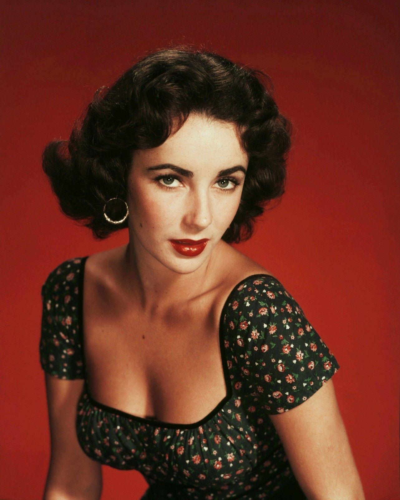 Elizabeth Taylor photo gallery