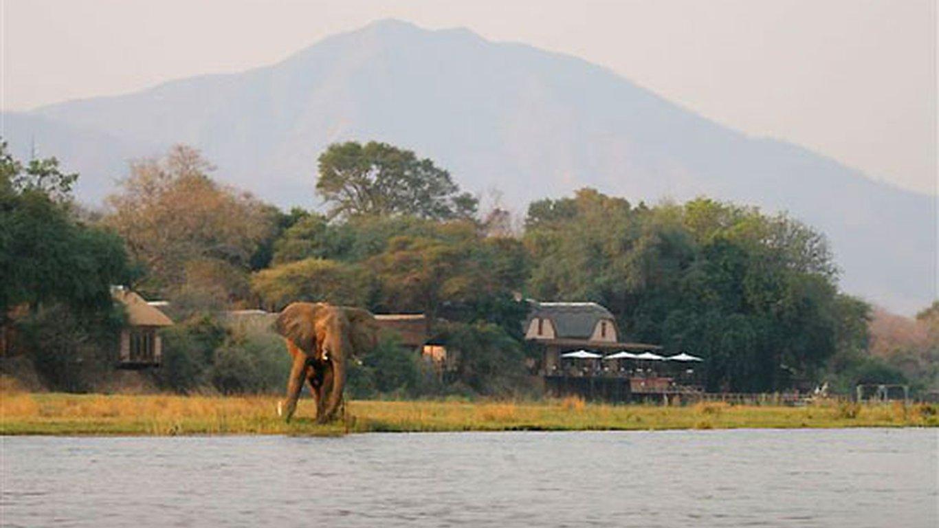 Royal Zambezi Lodge in Lower Zambezi National Park