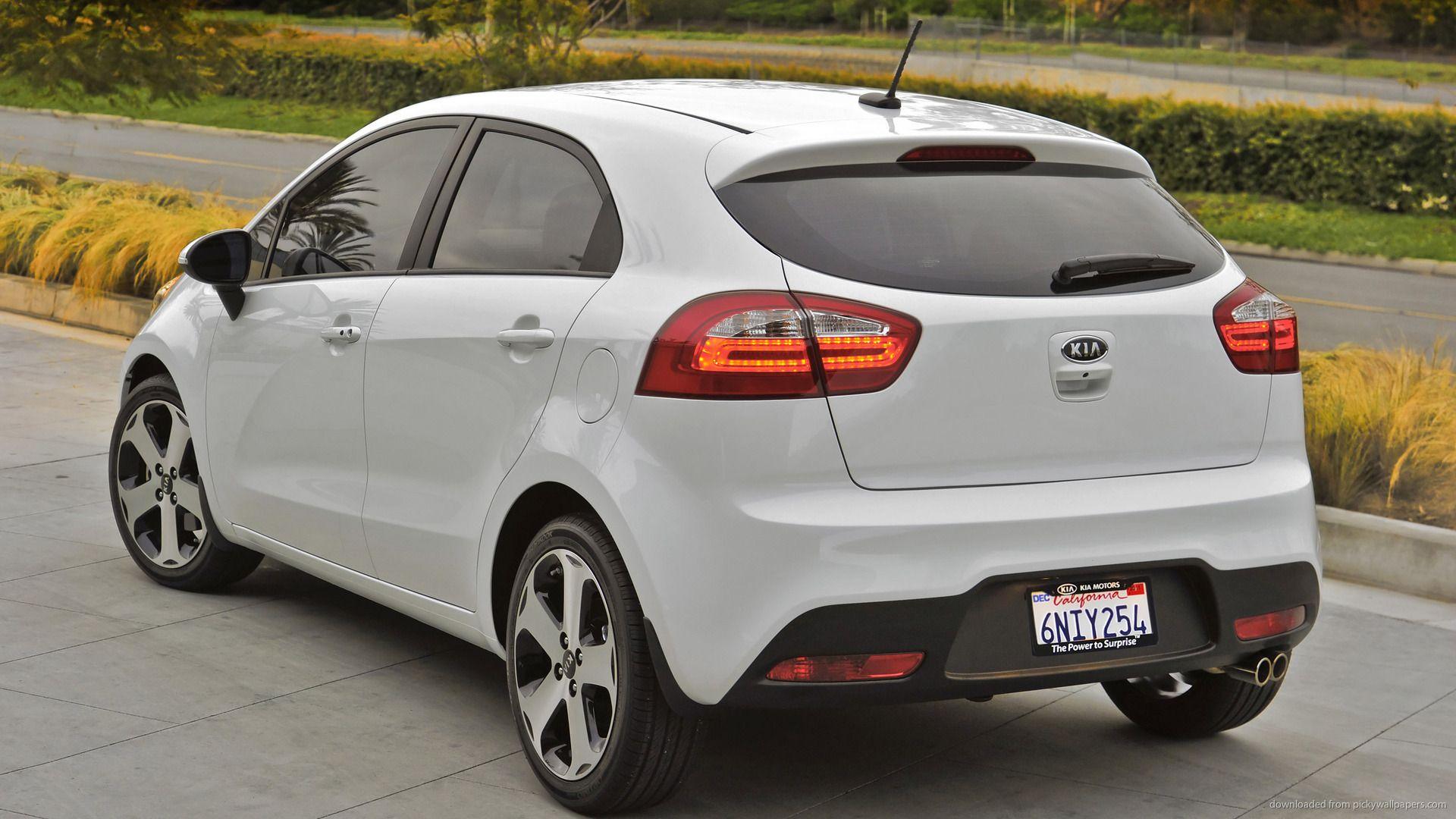 Download Kia Rio Back Wallpapers