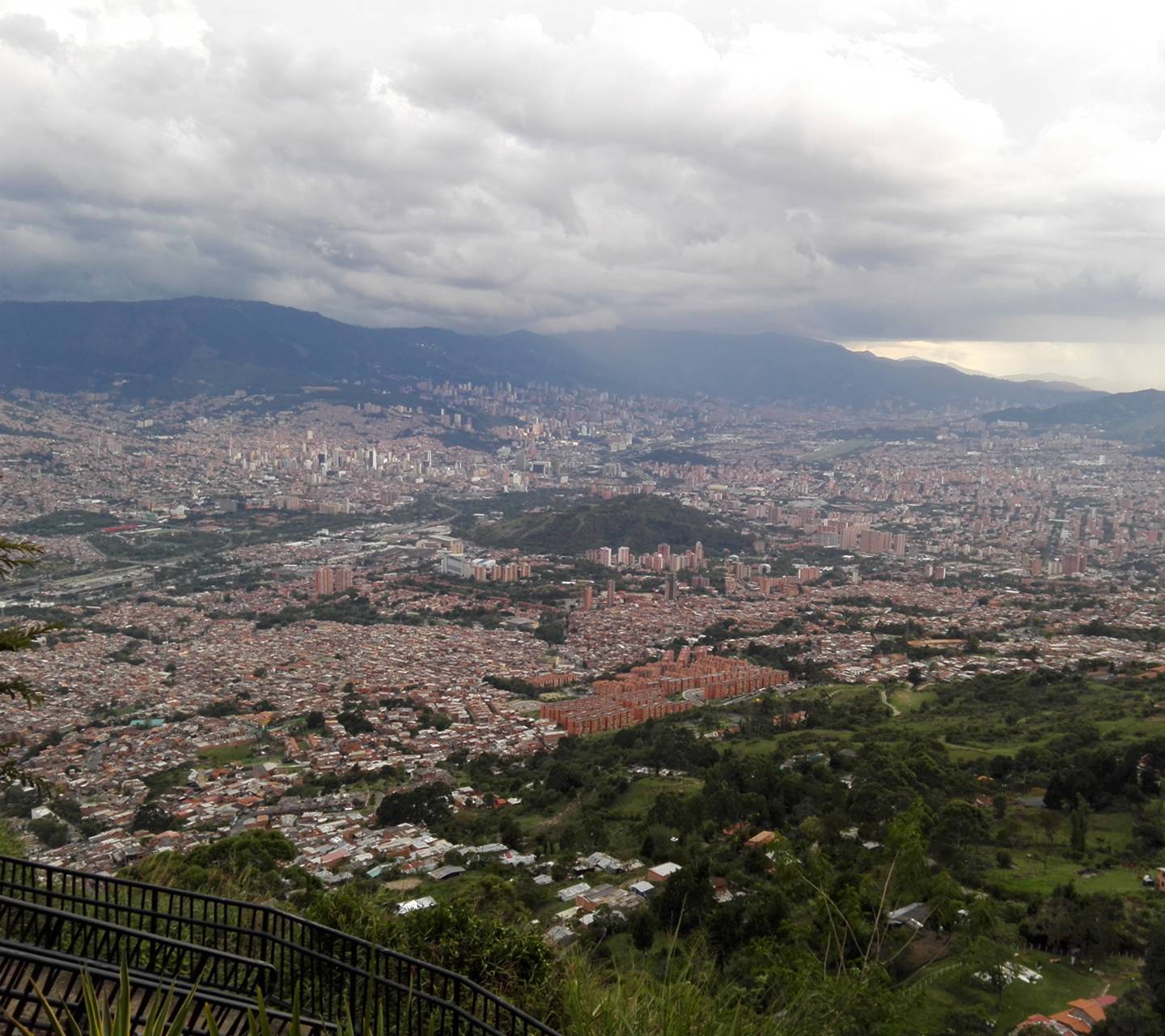 Medellin Wallpapers by luixmi12