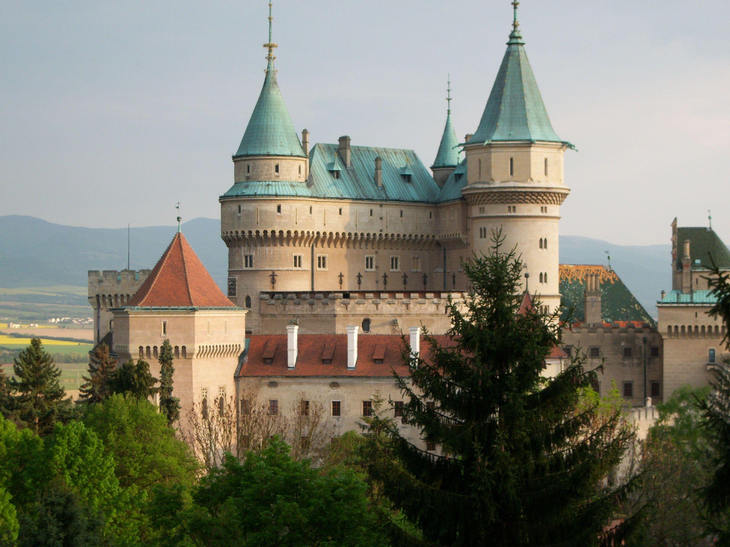 Slovakia Castle Bojnicky HD Wallpapers