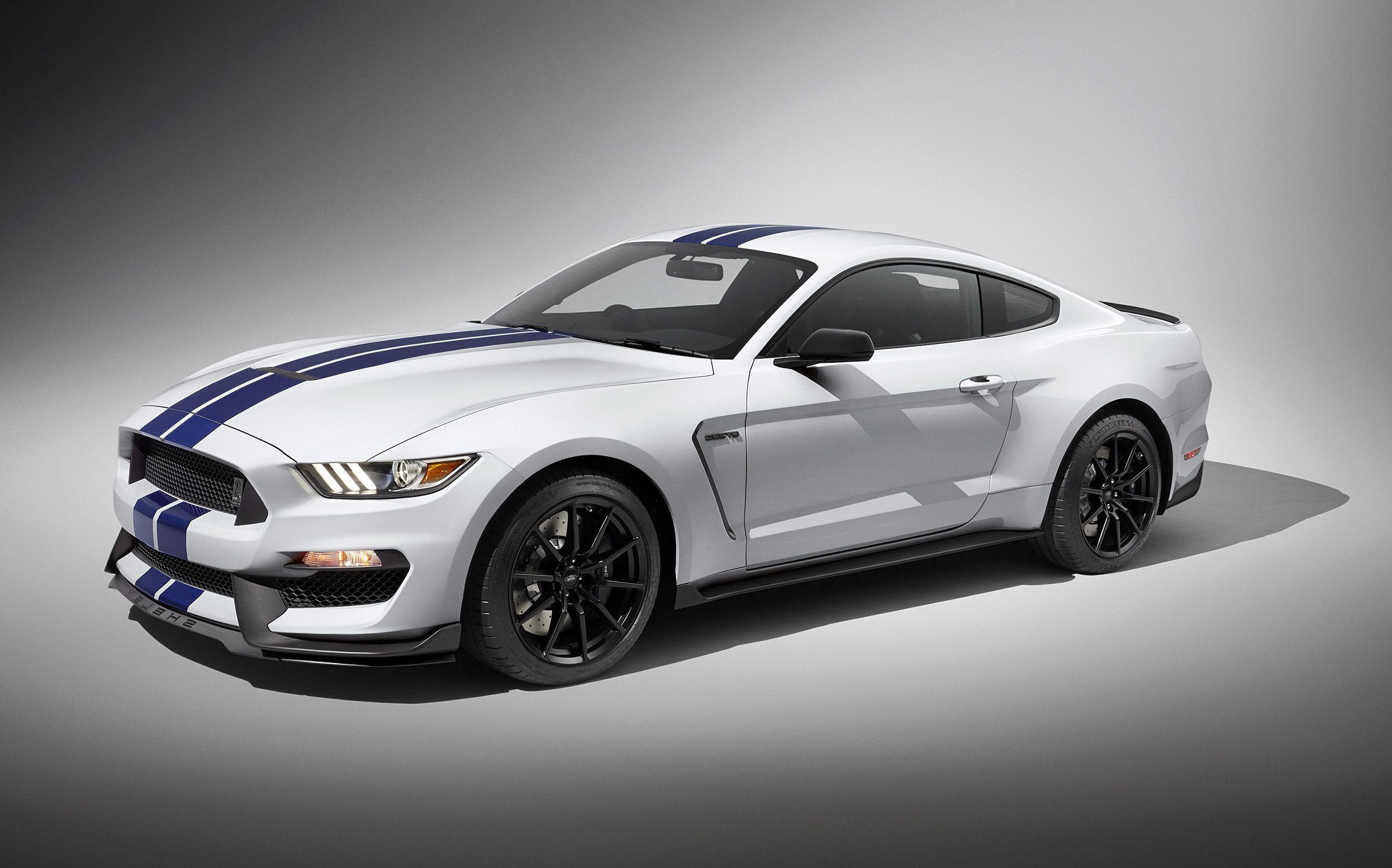 2016 Shelby GT350 Wallpapers