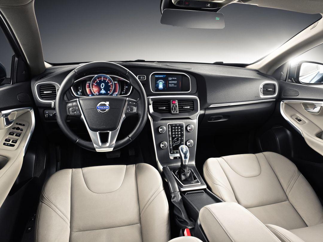 VOLVO V40 D3 KINETIC Photos, Image and Wallpapers, Colours