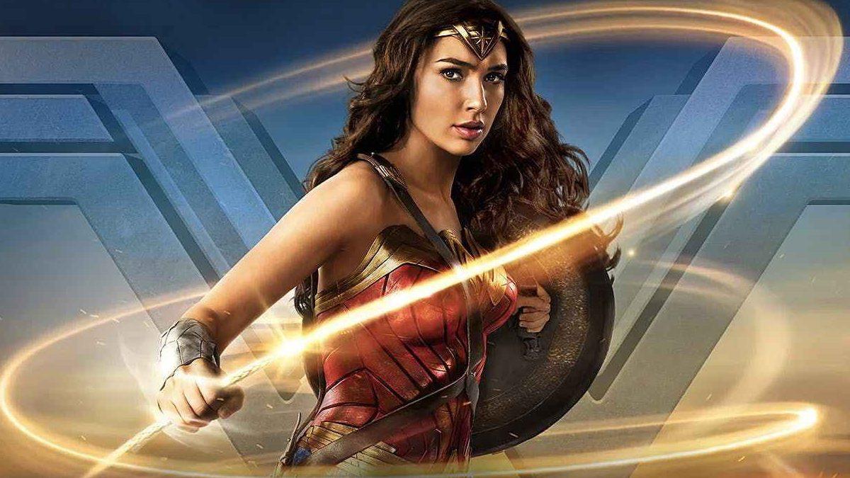 First Wonder Woman 1984 Poster Debuts Diana’s New Costume