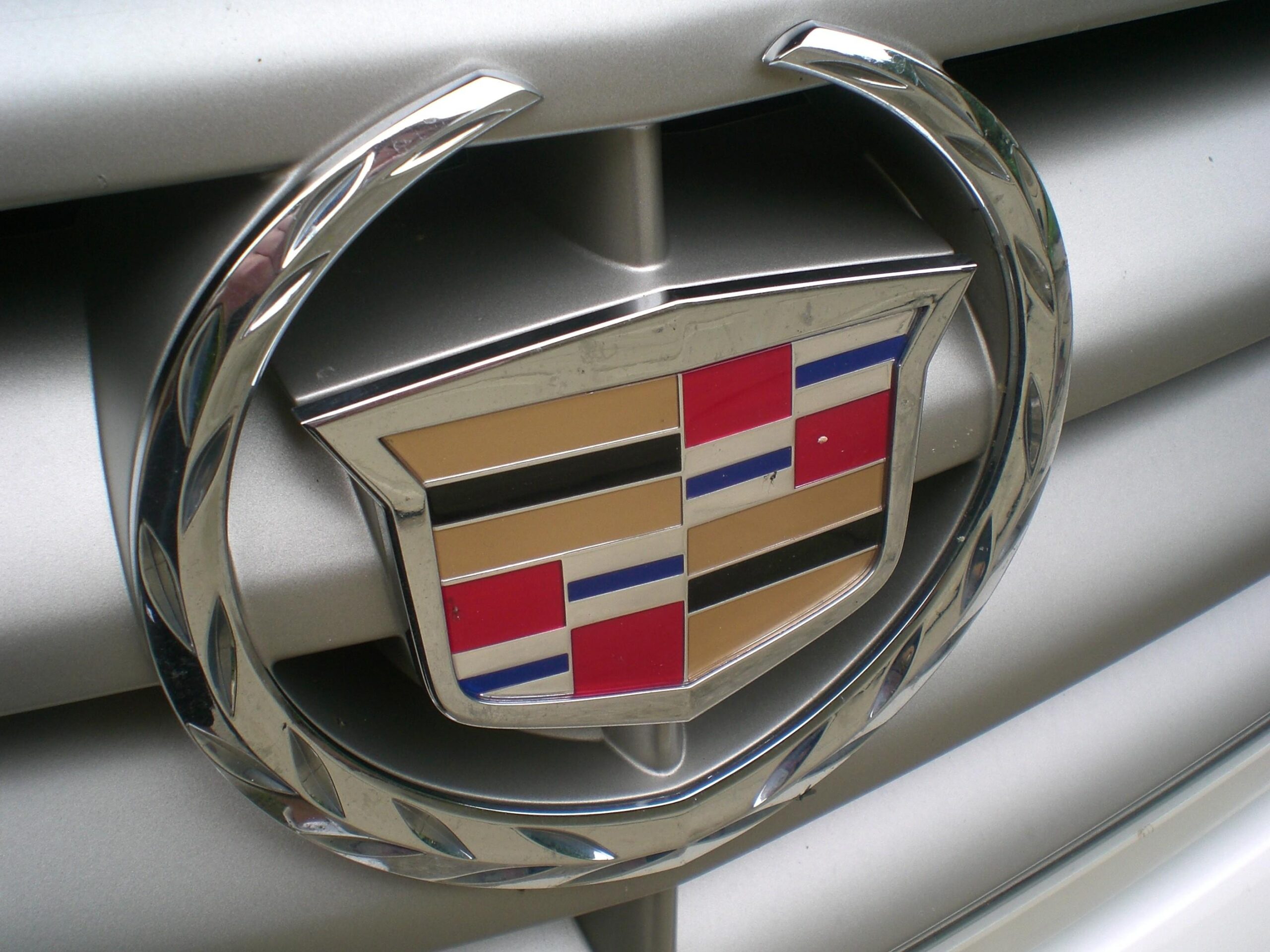 66+ Cadillac Logo Wallpapers