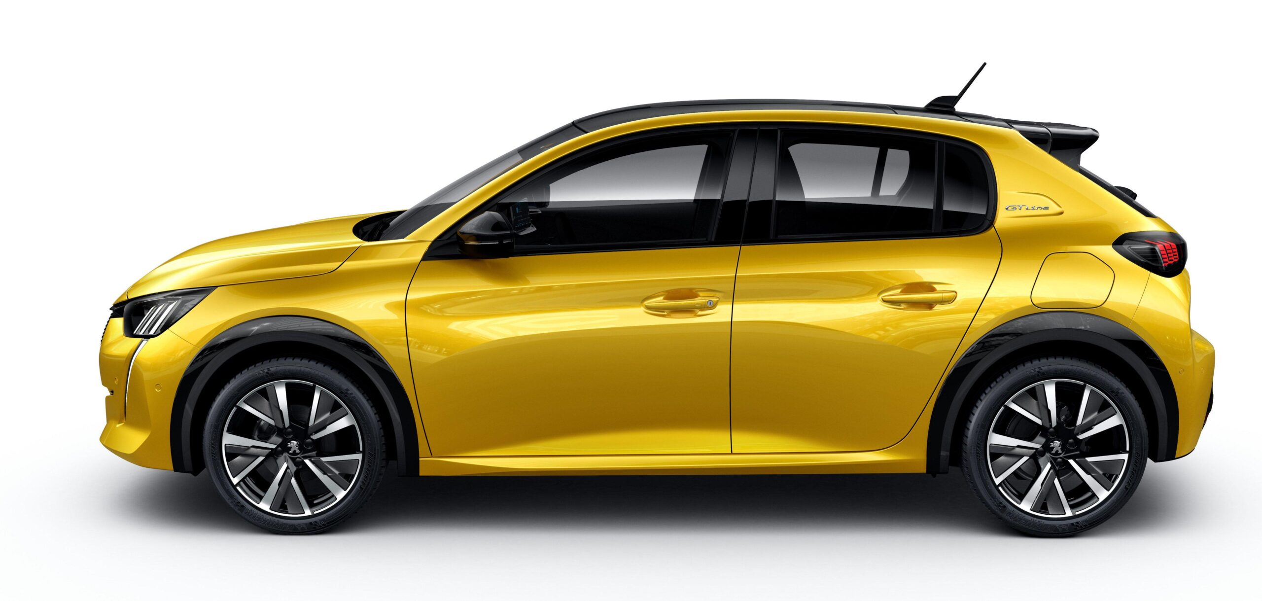 2019 Peugeot 208 Vs 2019 Renault Clio