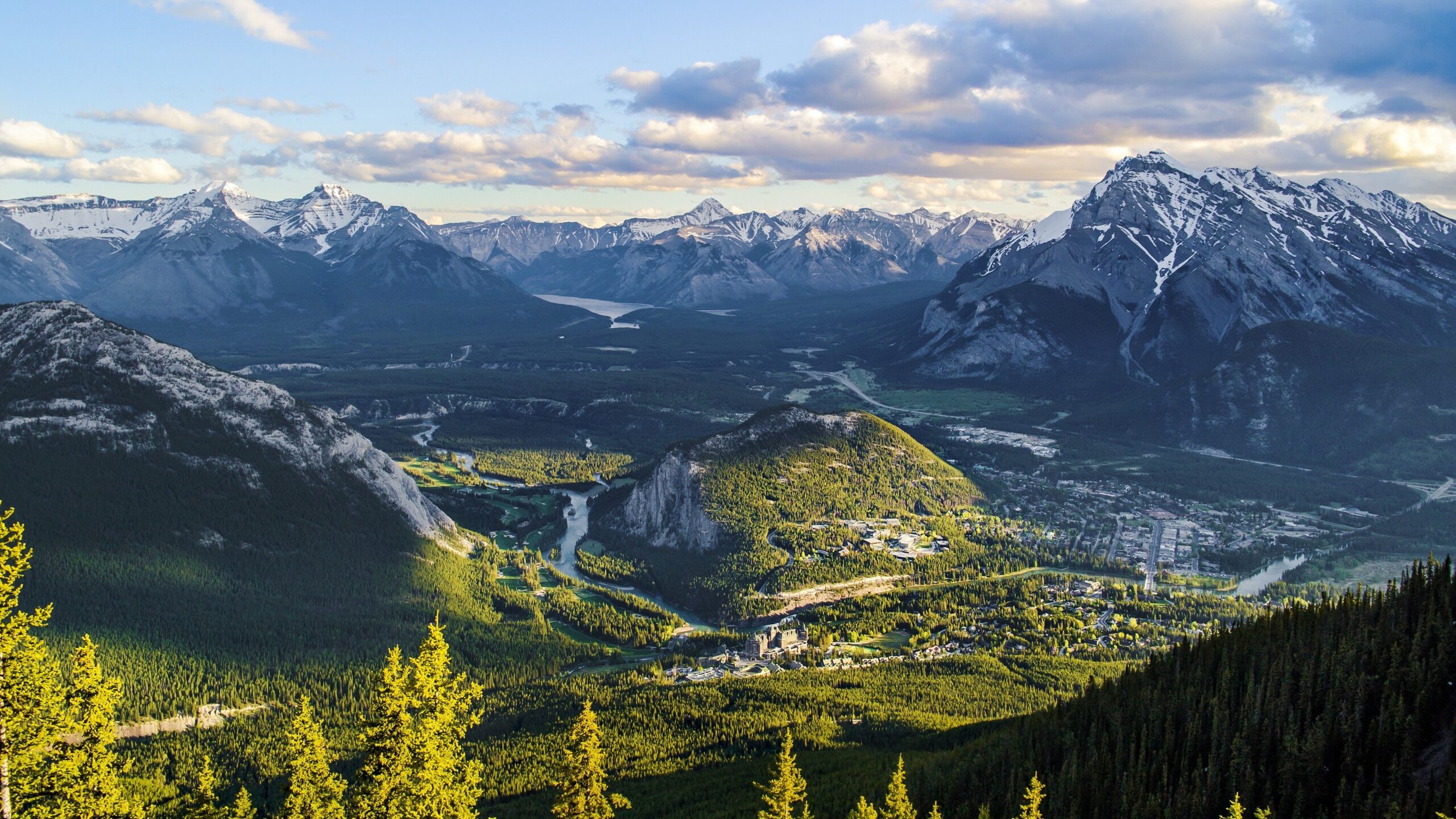 Alberta National Park, Lake, Igloo, Snow, Mountain, Banff, Canada