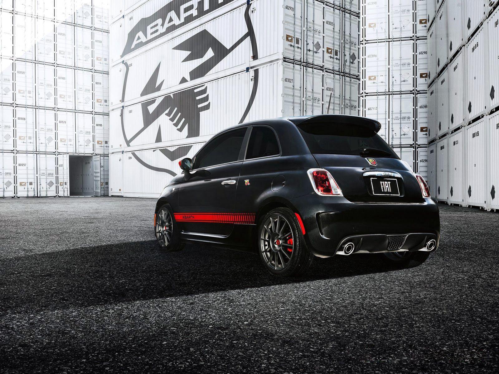 Black Fiat 500 Abarth