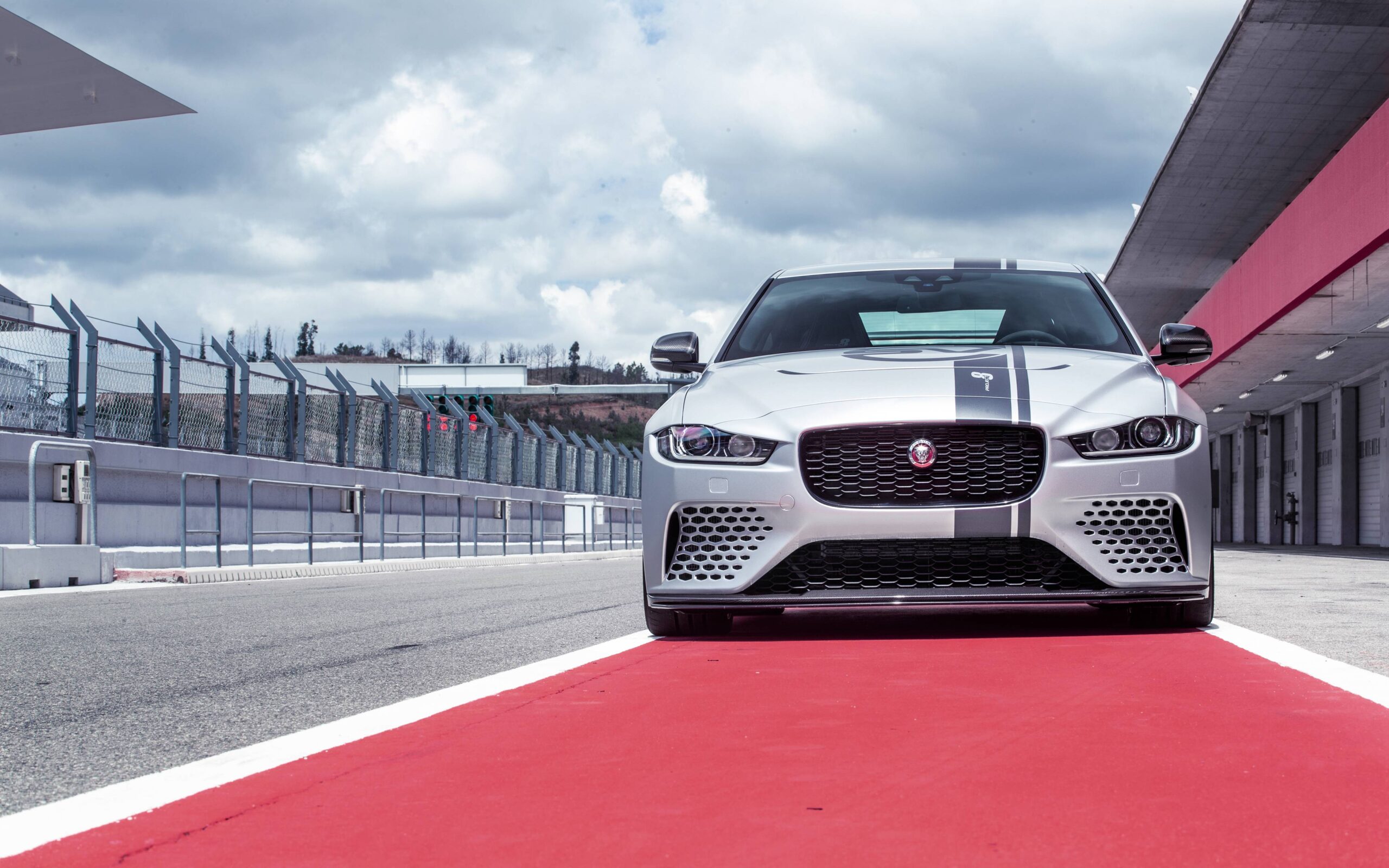 Jaguar XE SV Project 8 2018 4K Wallpapers